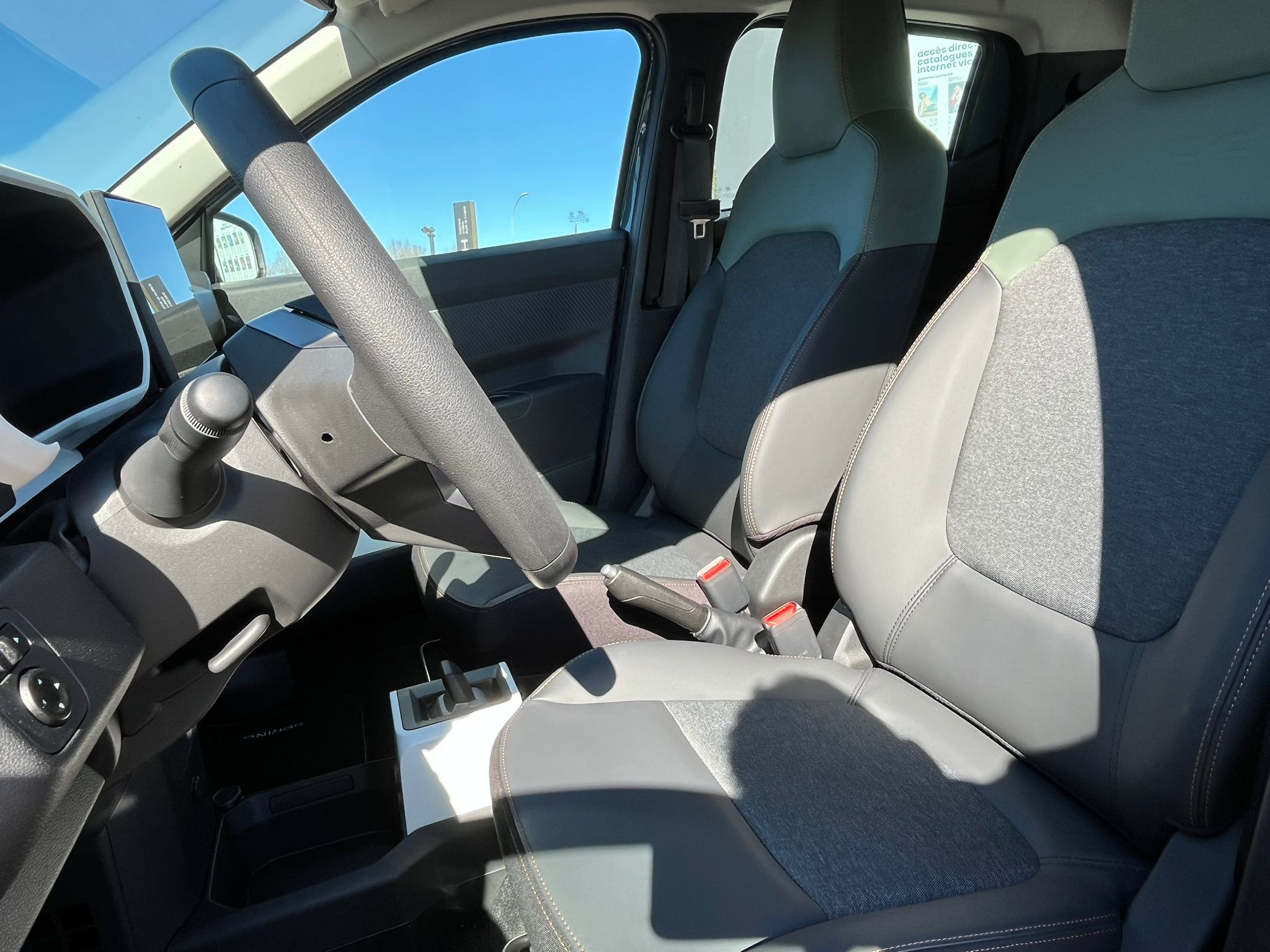 Vente en ligne Dacia Spring  electric 100 au prix de 19 990 €
