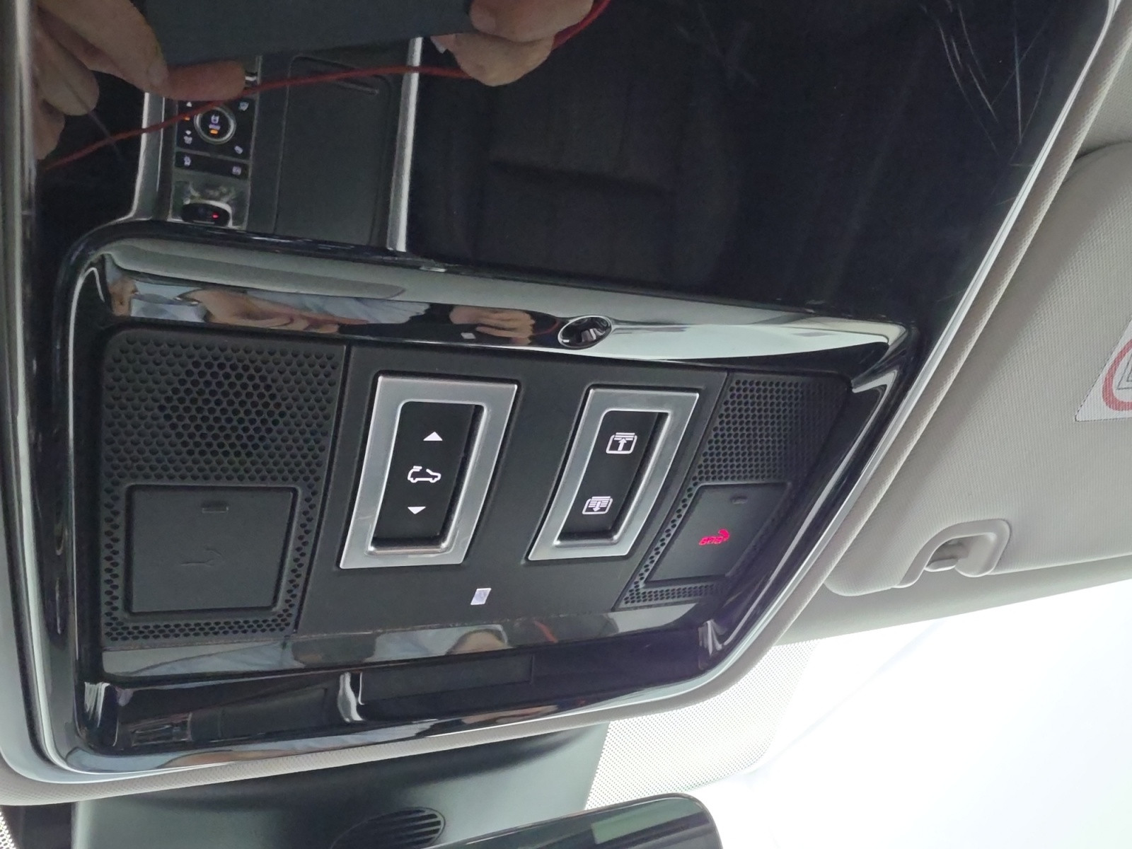 Vente en ligne Land Rover Range Rover Sport  Mark VIII P400e PHEV 2.0L 404ch au prix de 37 990 €
