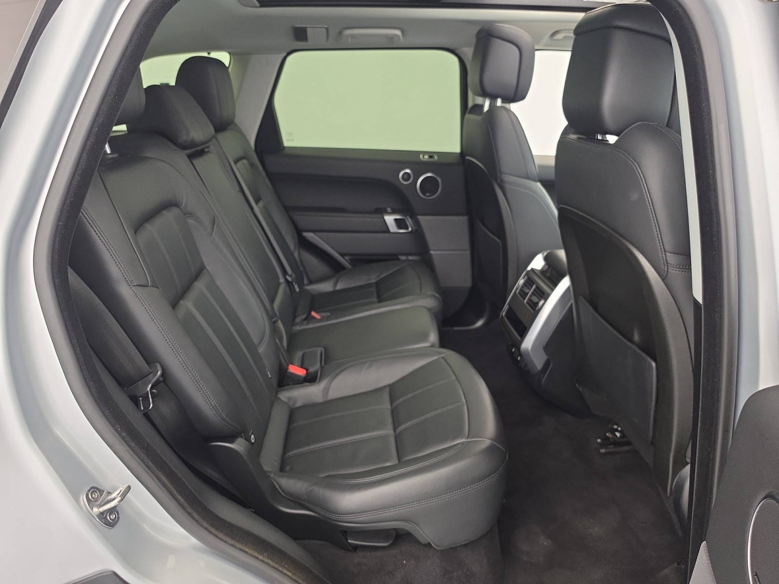 Vente en ligne Land Rover Range Rover Sport  Mark VIII P400e PHEV 2.0L 404ch au prix de 37 990 €