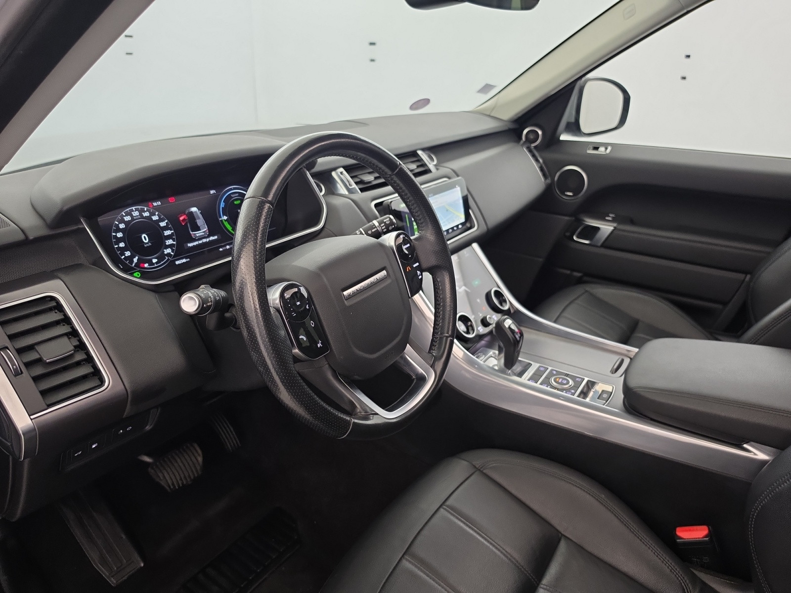 Vente en ligne Land Rover Range Rover Sport  Mark VIII P400e PHEV 2.0L 404ch au prix de 37 990 €