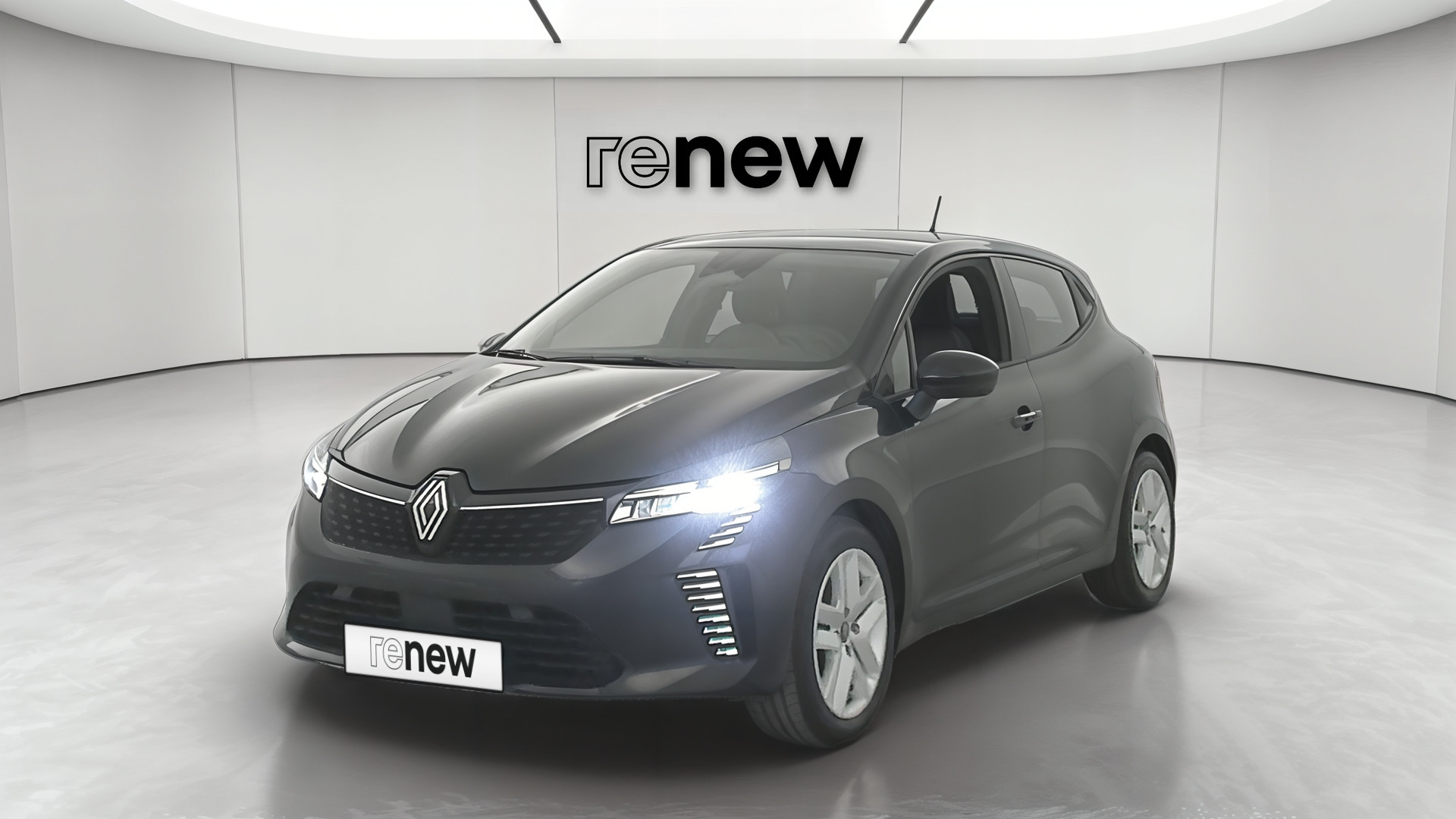 Renault Clio 5 Clio E-Tech full hybrid 145 ch GSR2 occasion de 2025 en vente à Coutances