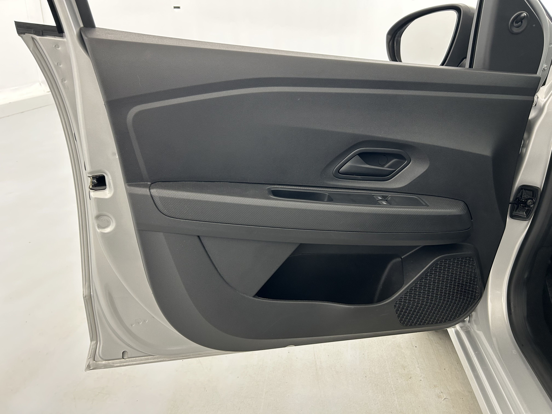 Vente en ligne Dacia Sandero  ECO-G 100 - 22B au prix de 12 990 €