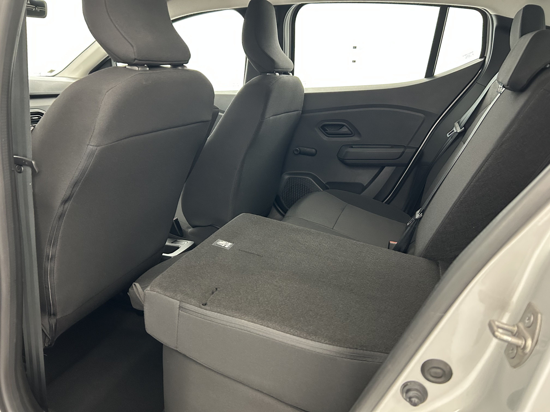 Vente en ligne Dacia Sandero  ECO-G 100 - 22B au prix de 12 990 €