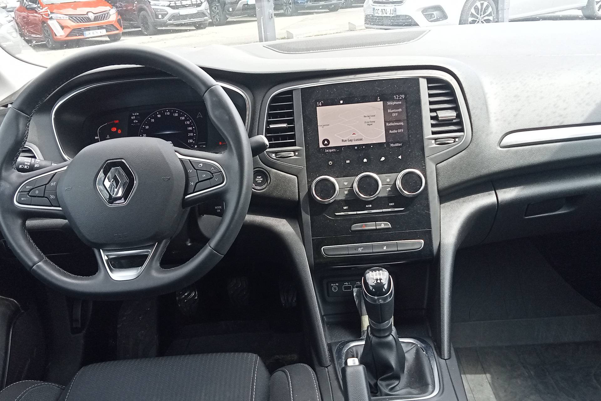 Vente en ligne Renault Megane 4 Mégane IV Berline TCe 115 FAP au prix de 15 490 €