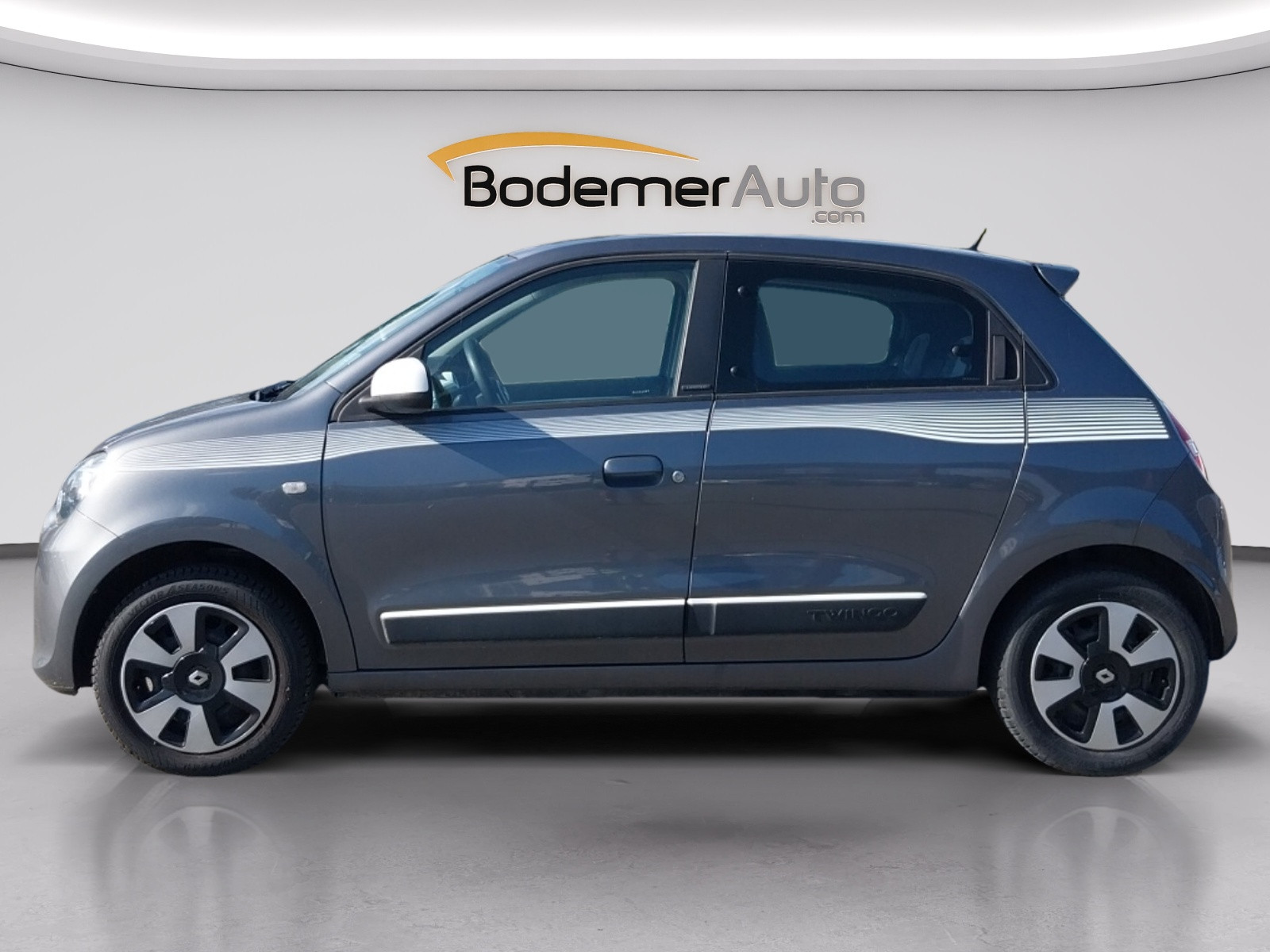 Vente en ligne Renault Twingo 3  1.0 SCe 70 E6C au prix de 9 590 €