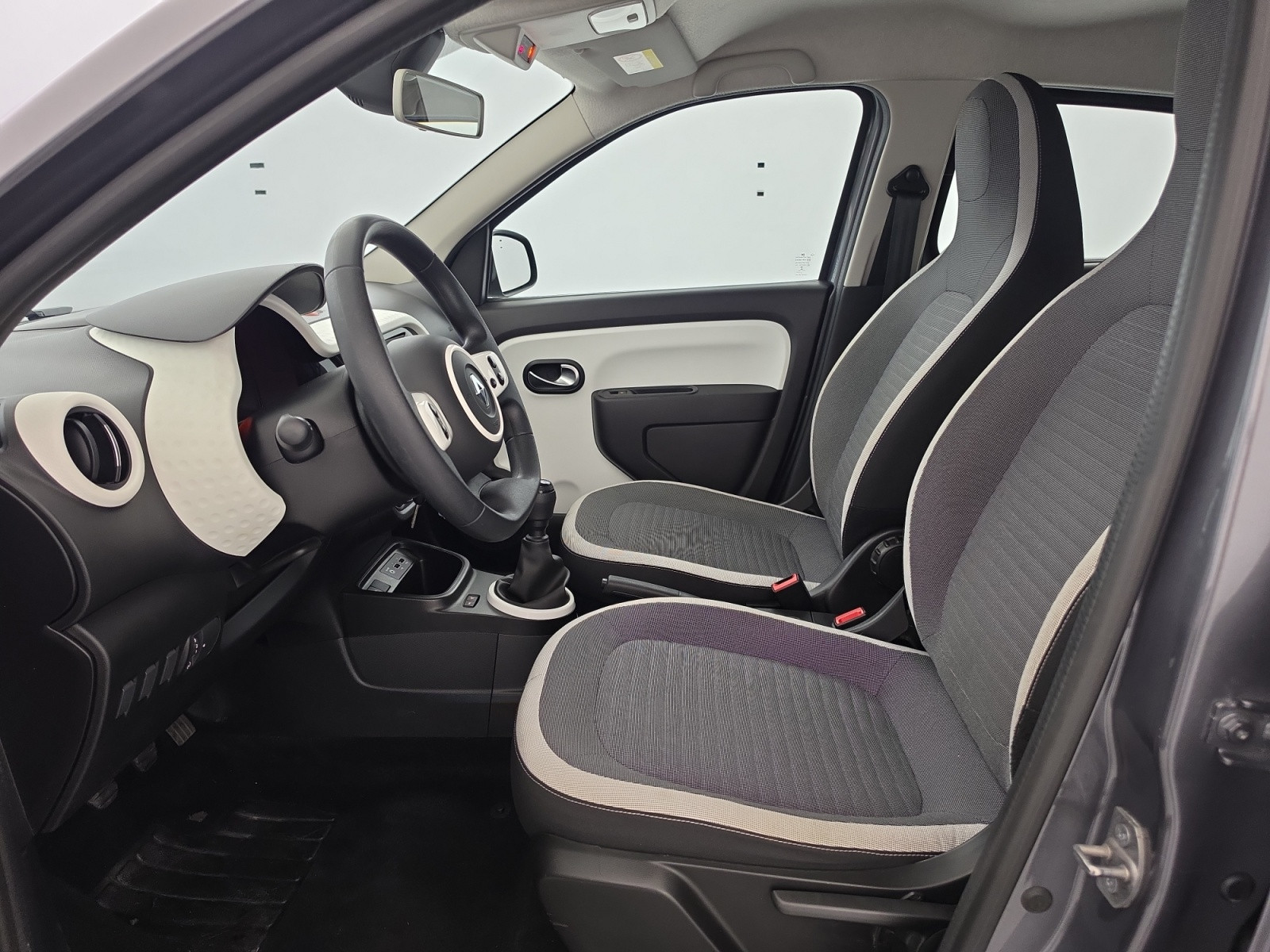 Vente en ligne Renault Twingo 3  SCe 65 au prix de 11 990 €