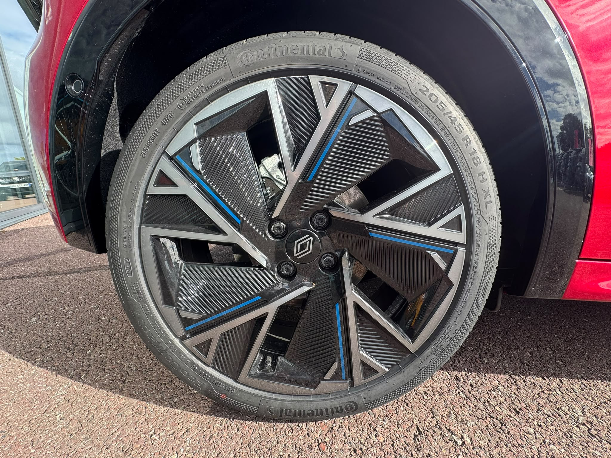Vente en ligne Renault Clio 6 Clio E-Tech full hybrid 160 ch au prix de 28 490 €