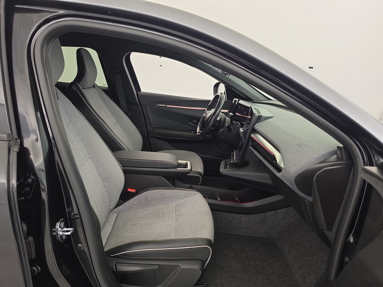 Vente en ligne Renault Megane E-Tech  EV60 220 ch super charge au prix de 24 990 €