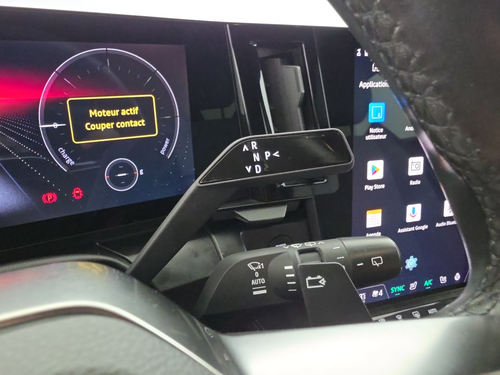 Vente en ligne Renault Megane E-Tech  EV60 220 ch super charge au prix de 24 990 €