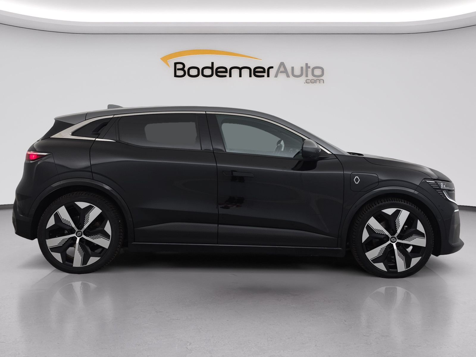 Vente en ligne Renault Megane E-Tech  EV60 220 ch super charge au prix de 24 990 €