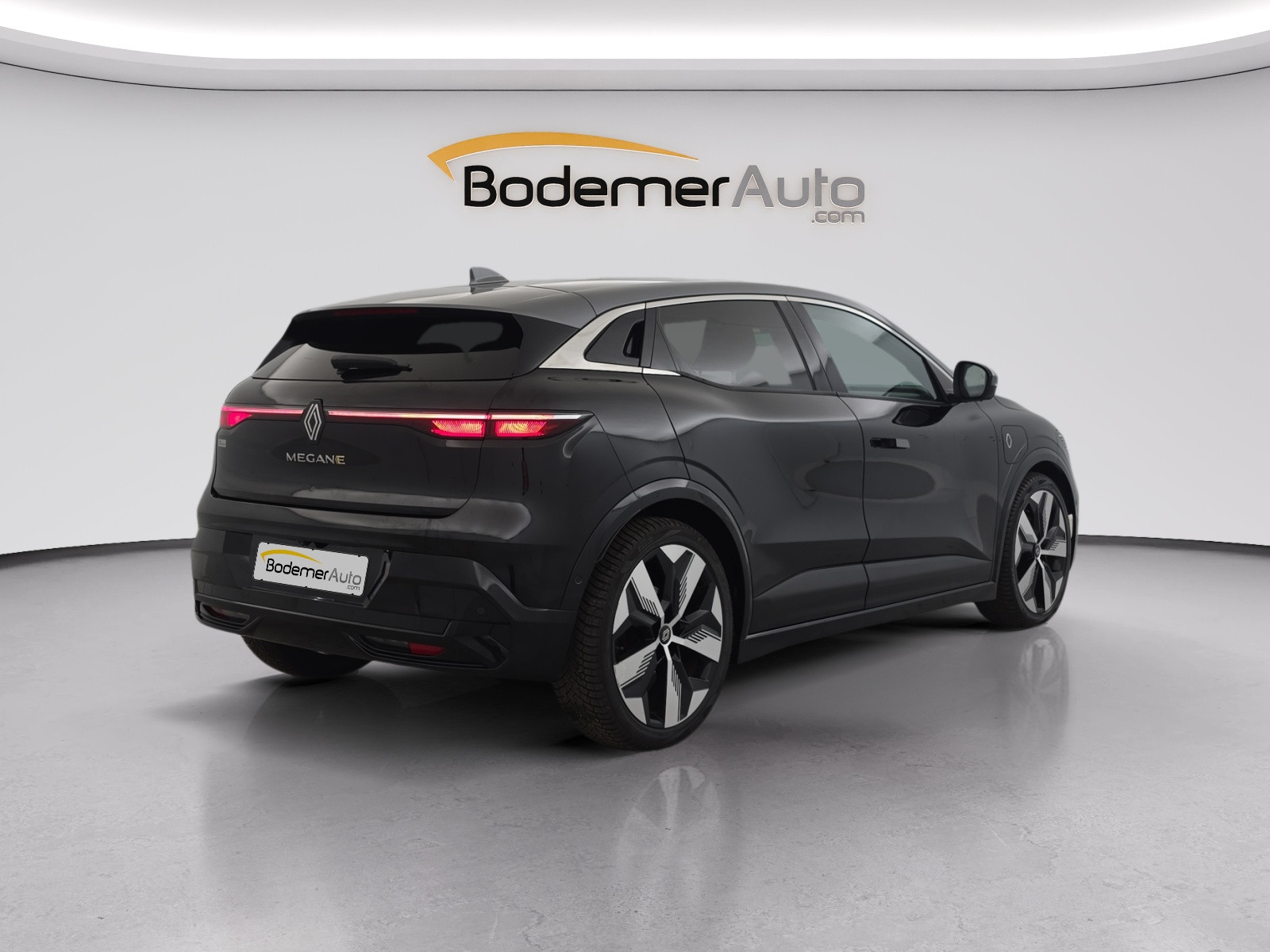 Vente en ligne Renault Megane E-Tech  EV60 220 ch super charge au prix de 24 990 €