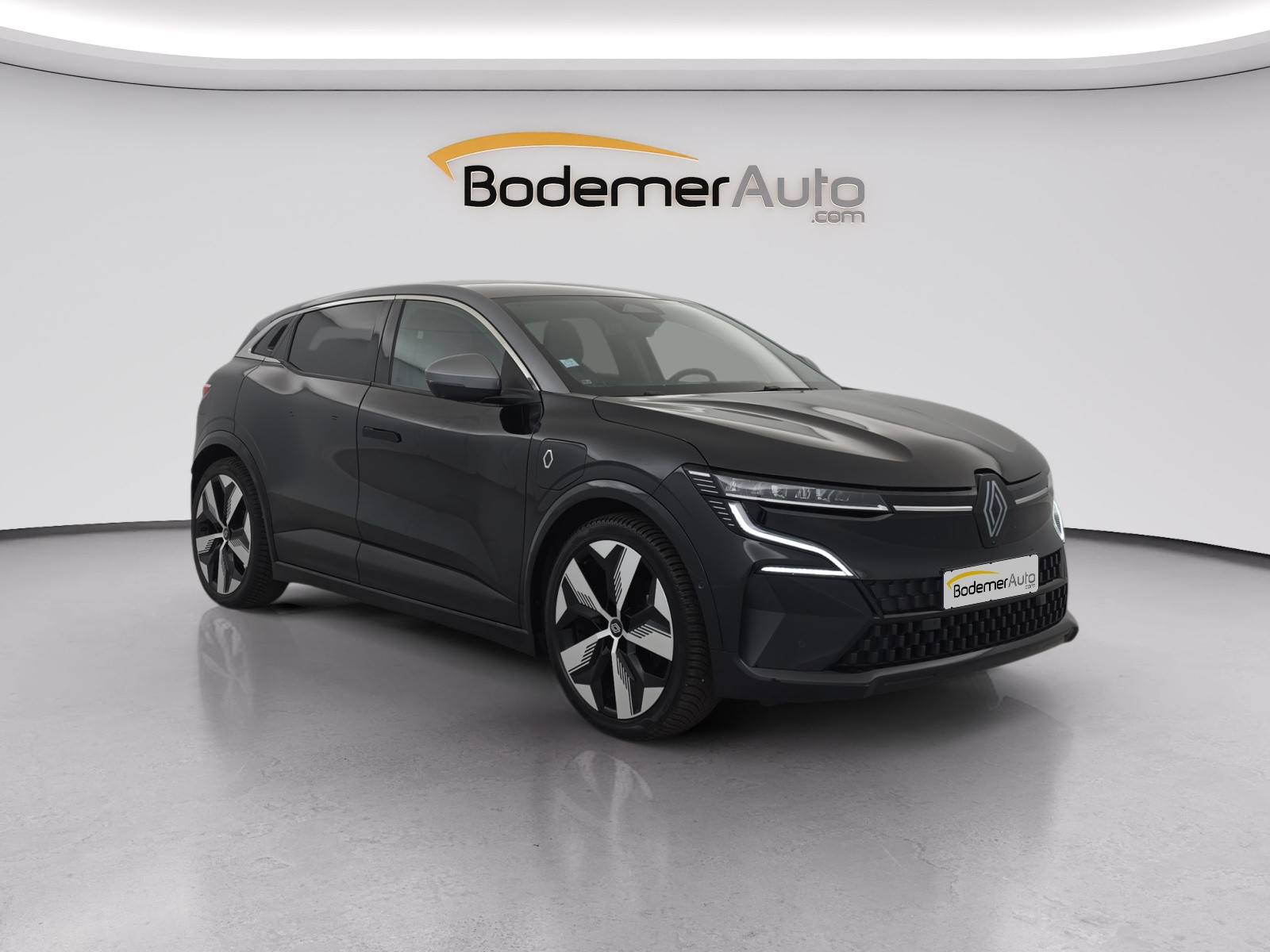 Vente en ligne Renault Megane E-Tech  EV60 220 ch super charge au prix de 24 990 €