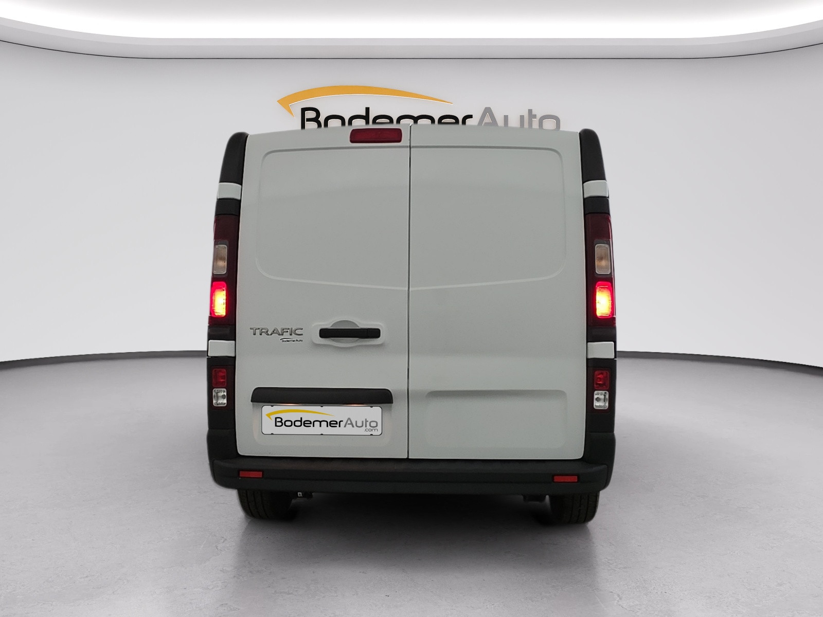 Vente en ligne Renault Trafic 3 Fourgon TRAFIC FG BLUE DCI 130 L1H1 3T GSR2 au prix de 22 990 €