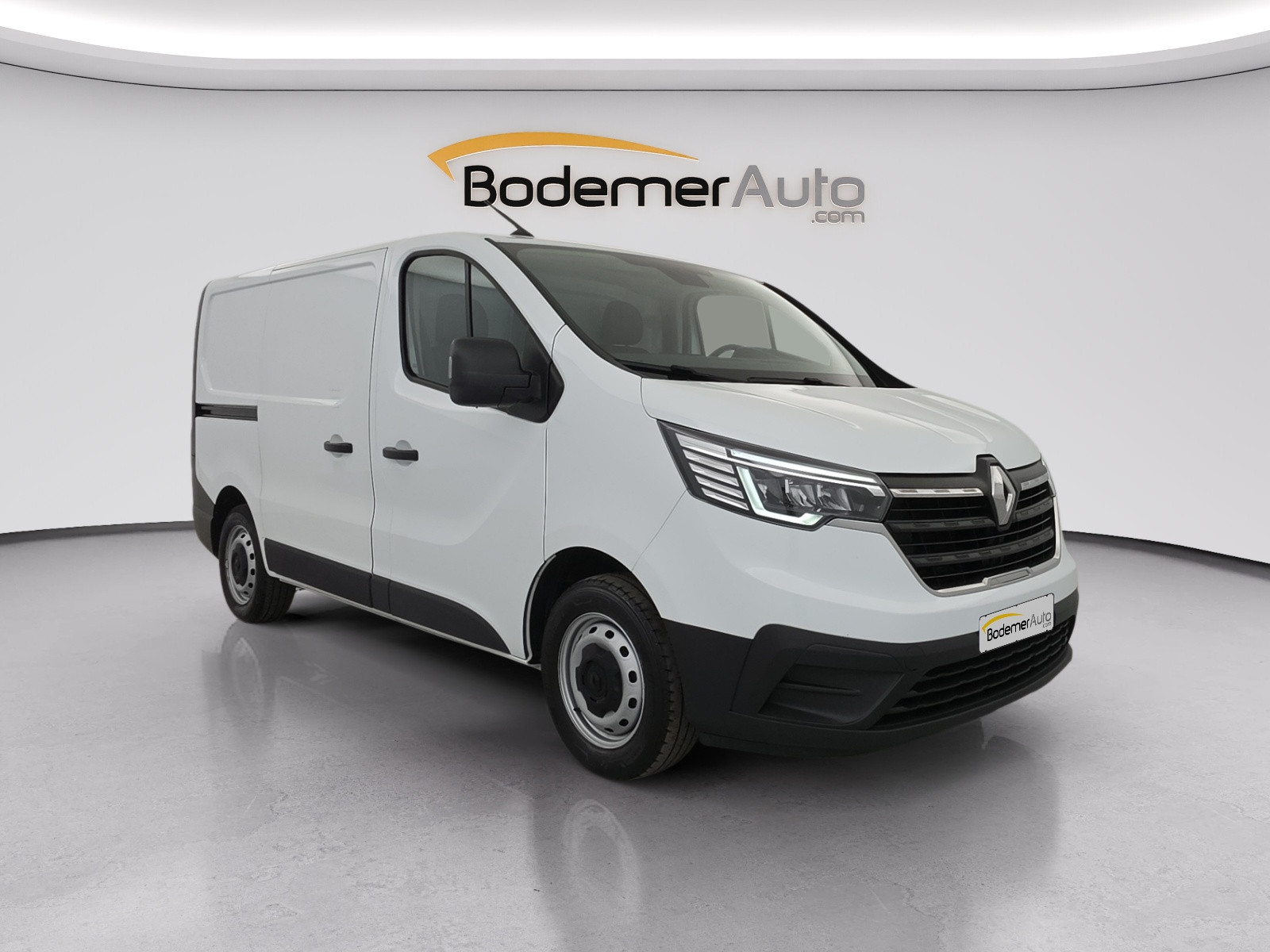 Vente en ligne Renault Trafic 3 Fourgon TRAFIC FG BLUE DCI 130 L1H1 3T GSR2 au prix de 22 990 €