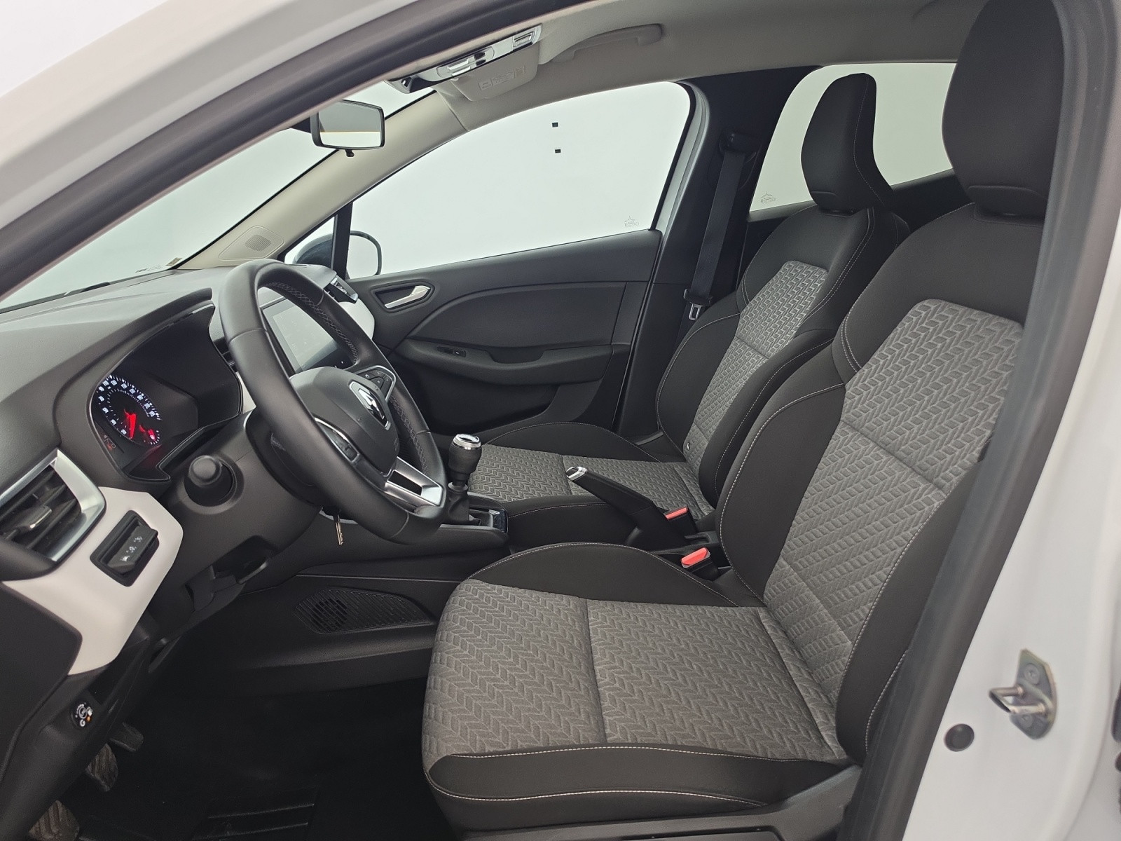 Vente en ligne Renault Clio 5 Clio TCe 100 GPL au prix de 14 990 €
