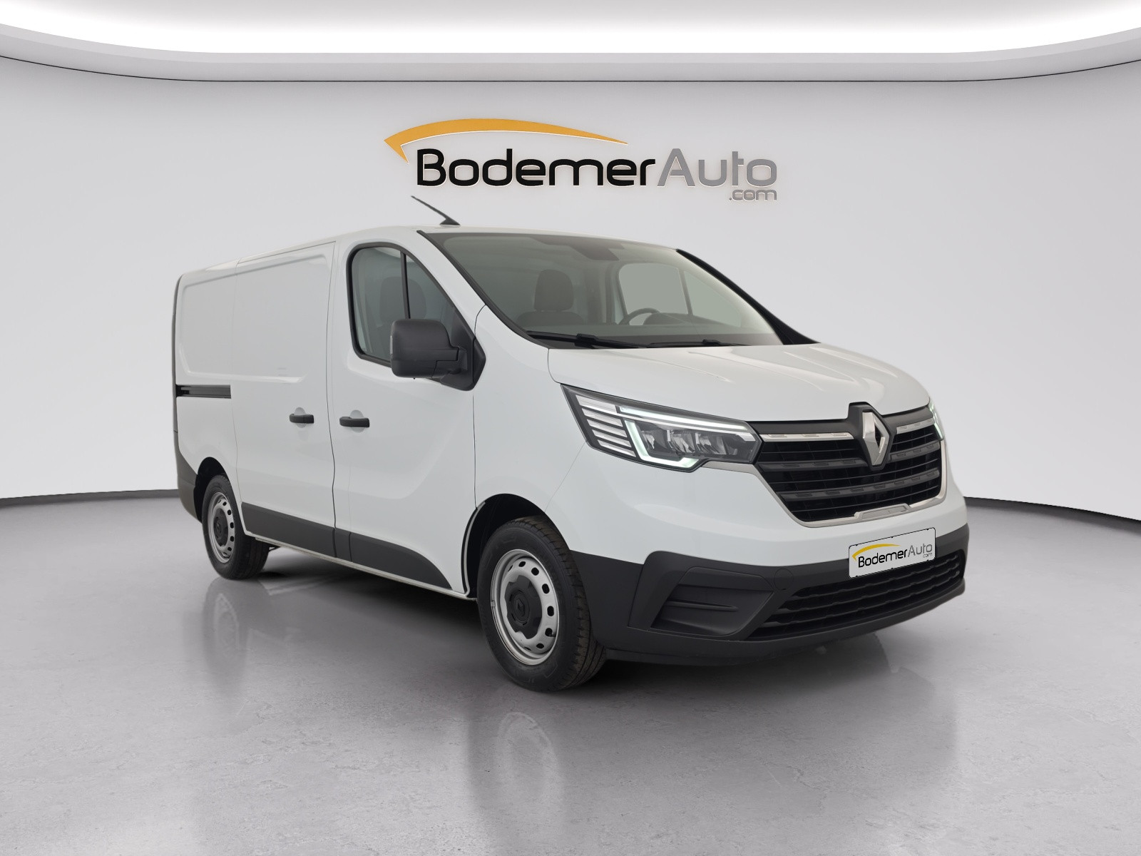 Vente en ligne Renault Trafic 3 Fourgon TRAFIC FG BLUE DCI 130 L1H1 3T GSR2 au prix de 22 990 €