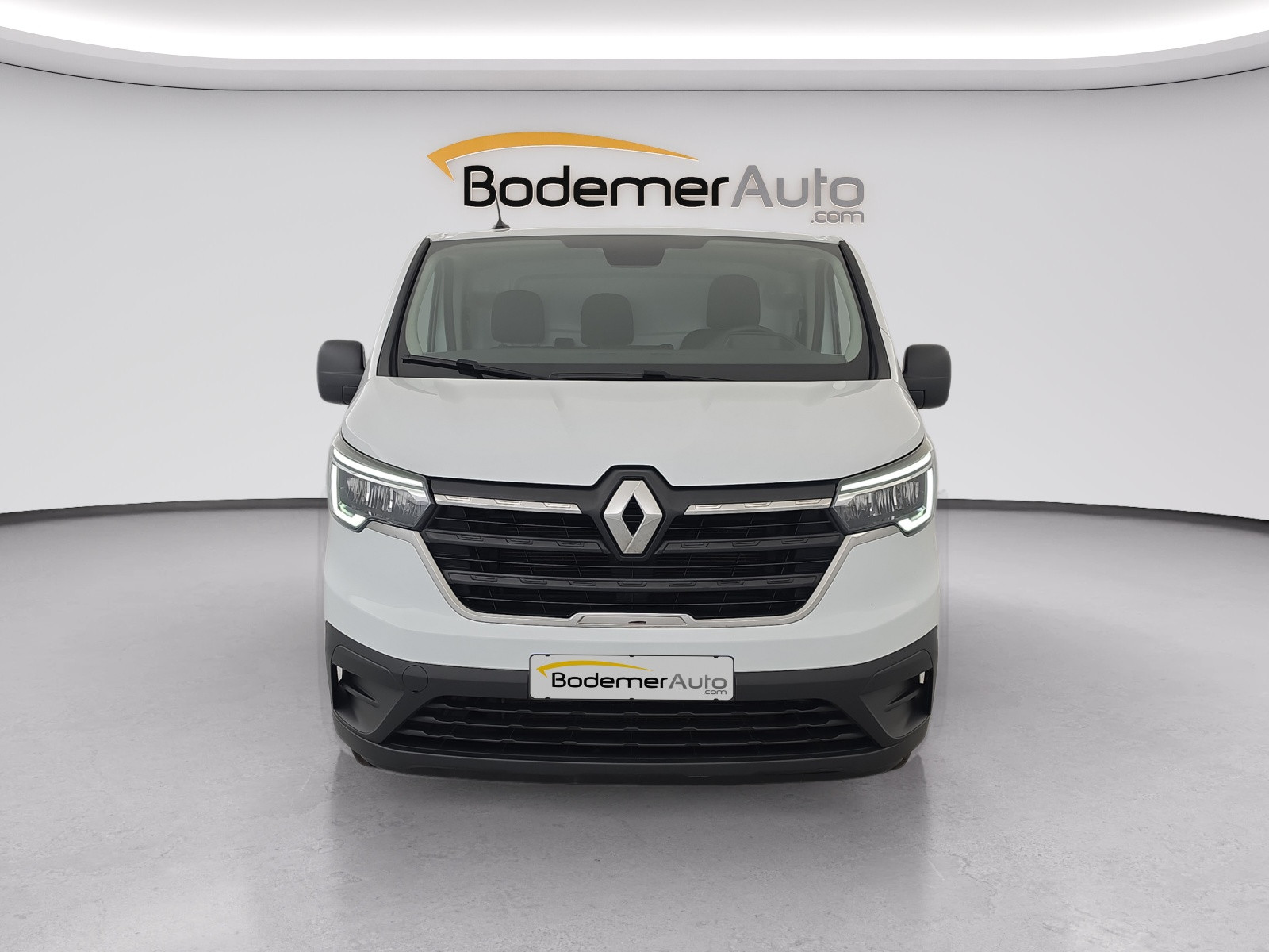 Vente en ligne Renault Trafic 3 Fourgon TRAFIC FG BLUE DCI 130 L1H1 3T GSR2 au prix de 22 990 €