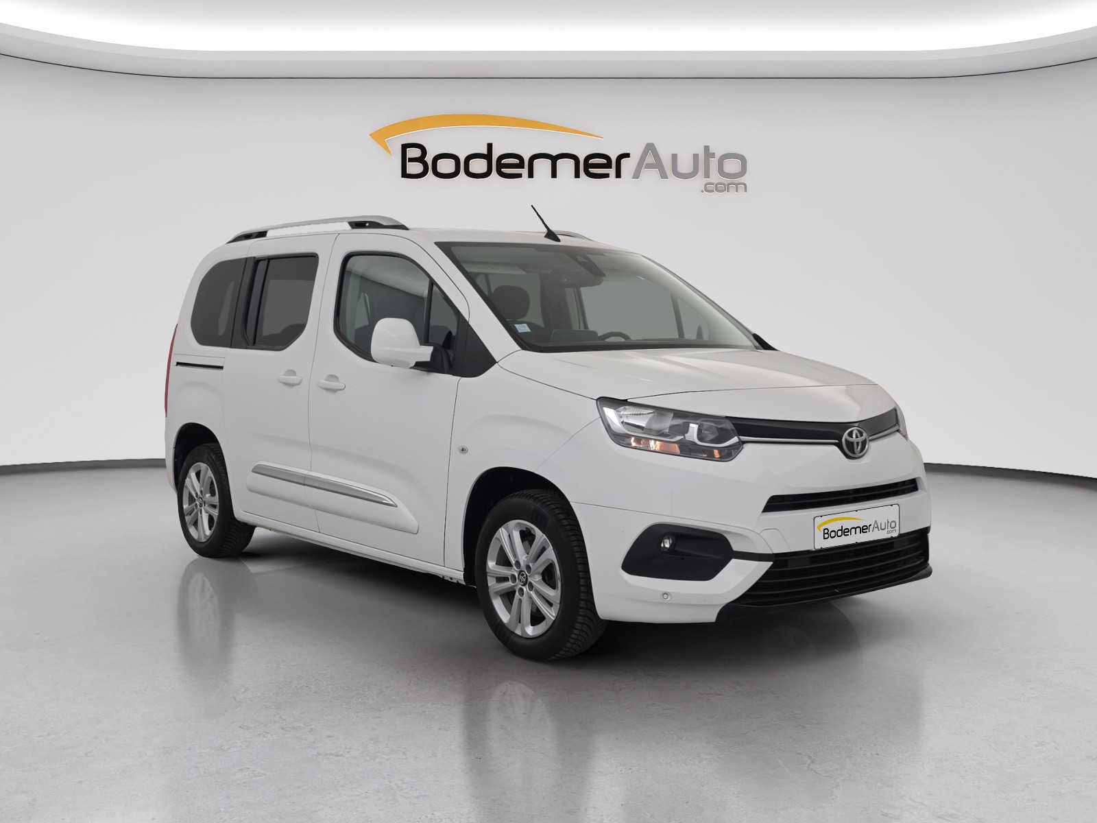 Vente en ligne Toyota Proace Verso  Medium 1.5L 130 D-4D BVM6 au prix de 19 490 €
