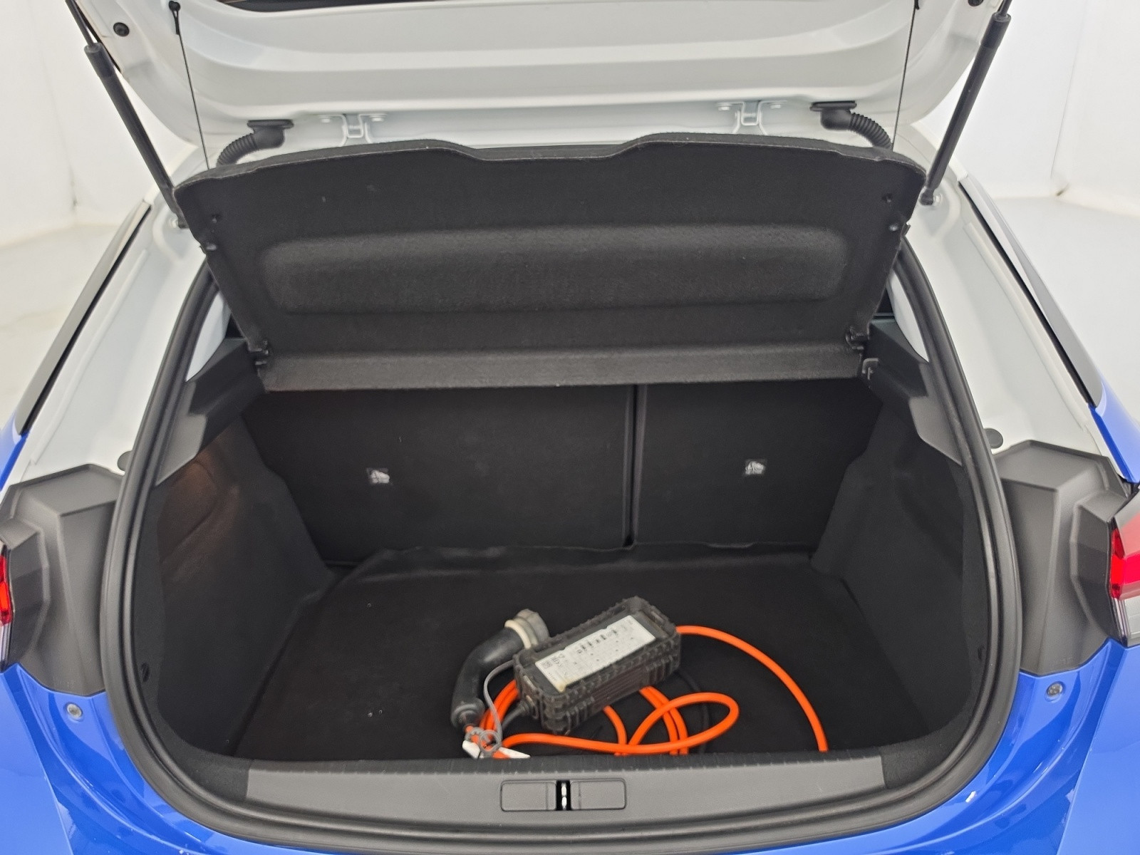 Vente en ligne Opel Corsa Electric  136 ch & Batterie 50 kw/h au prix de 13 990 €