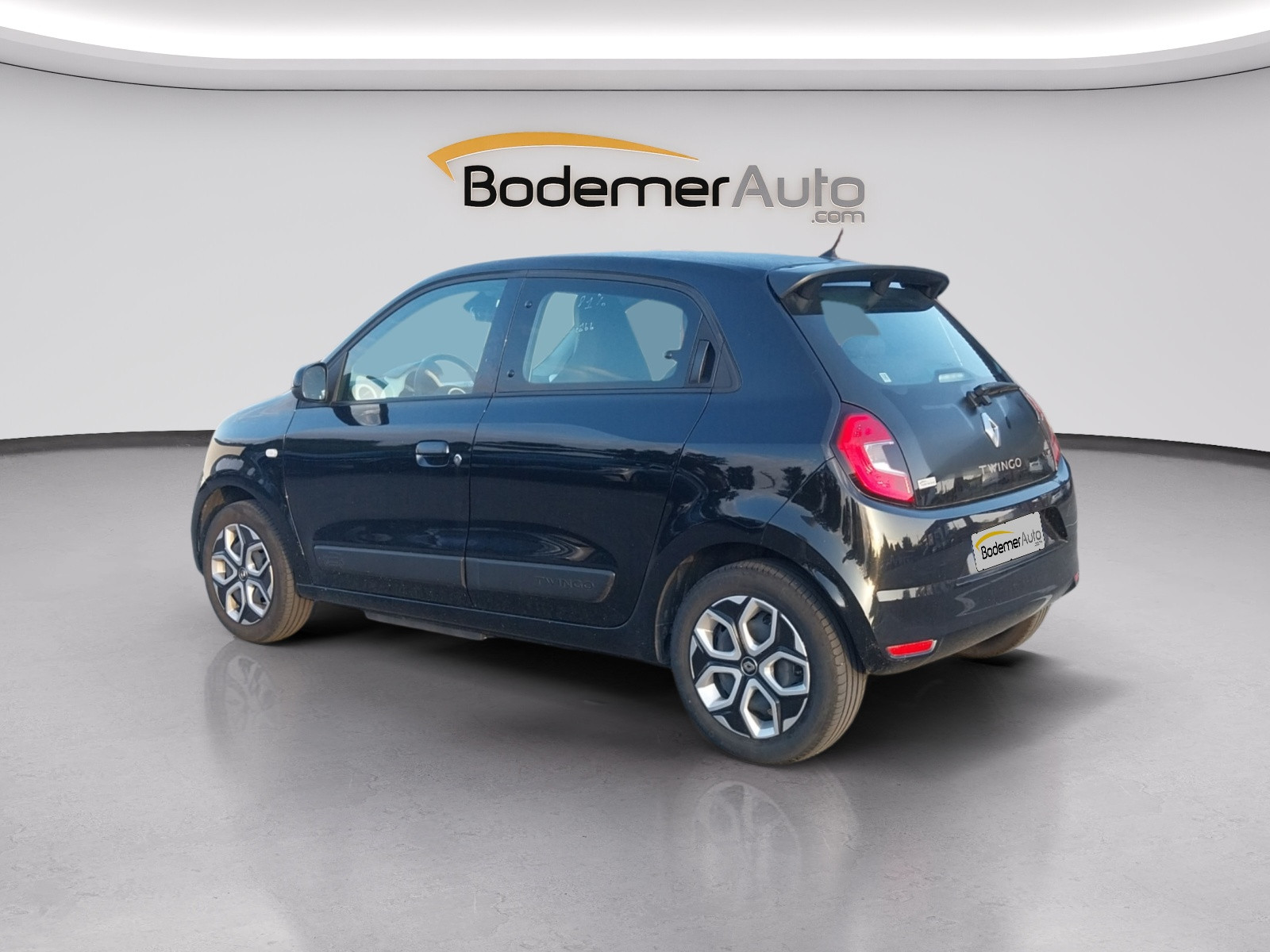 Vente en ligne Renault Twingo Electrique Twingo III E-Tech au prix de 13 490 €