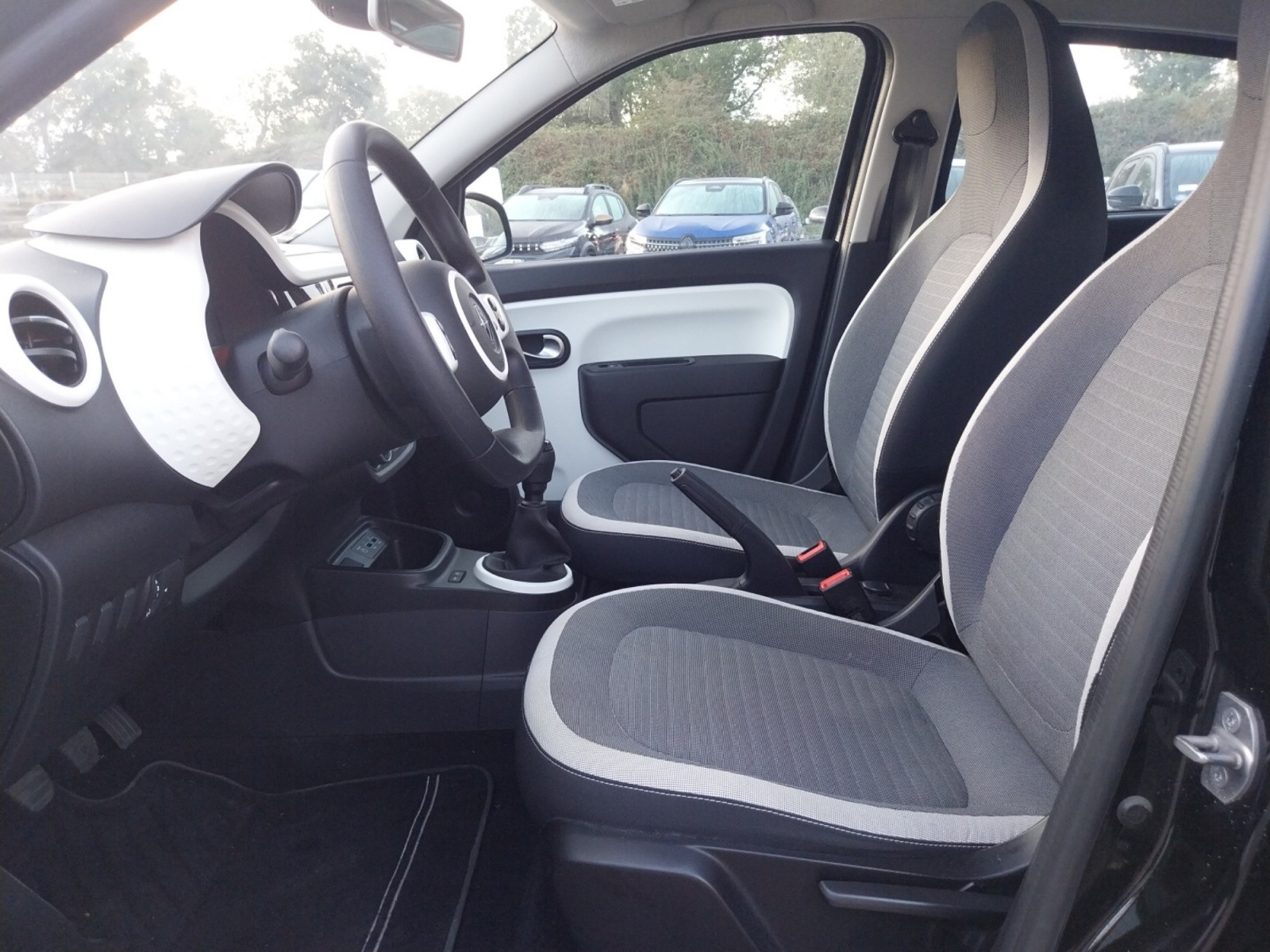 Vente en ligne Renault Twingo 3  SCe 65 au prix de 12 690 €