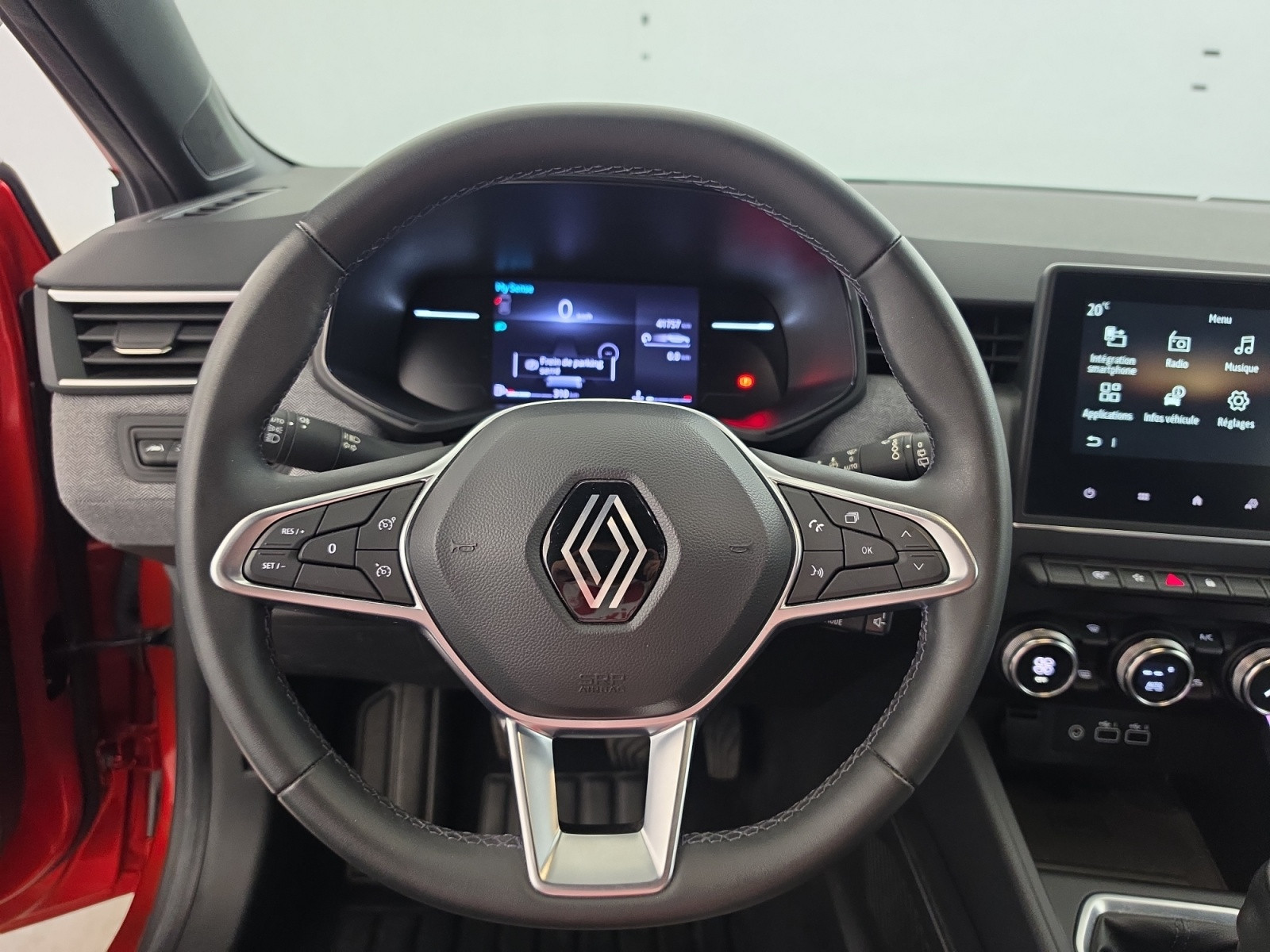 Vente en ligne Renault Clio 5 Clio TCe 90 au prix de 15 390 €