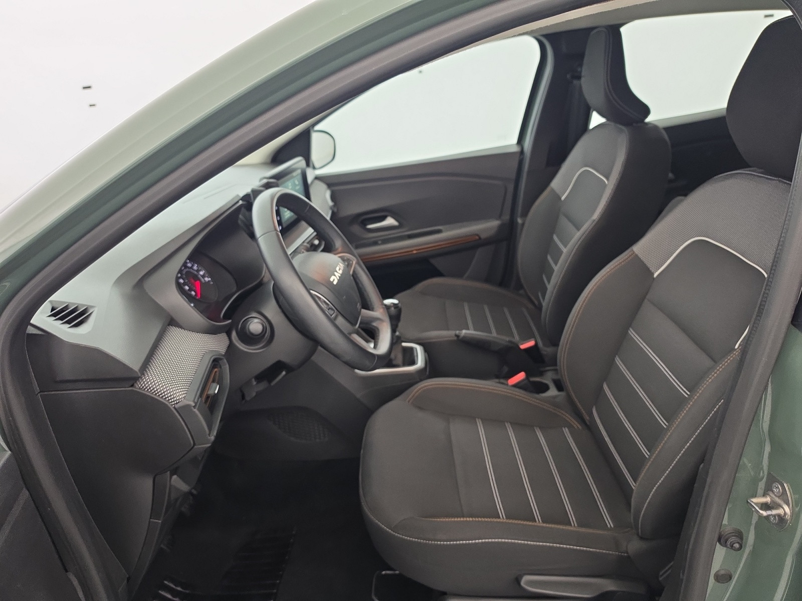 Vente en ligne Dacia Sandero  ECO-G 100 au prix de 14 990 €