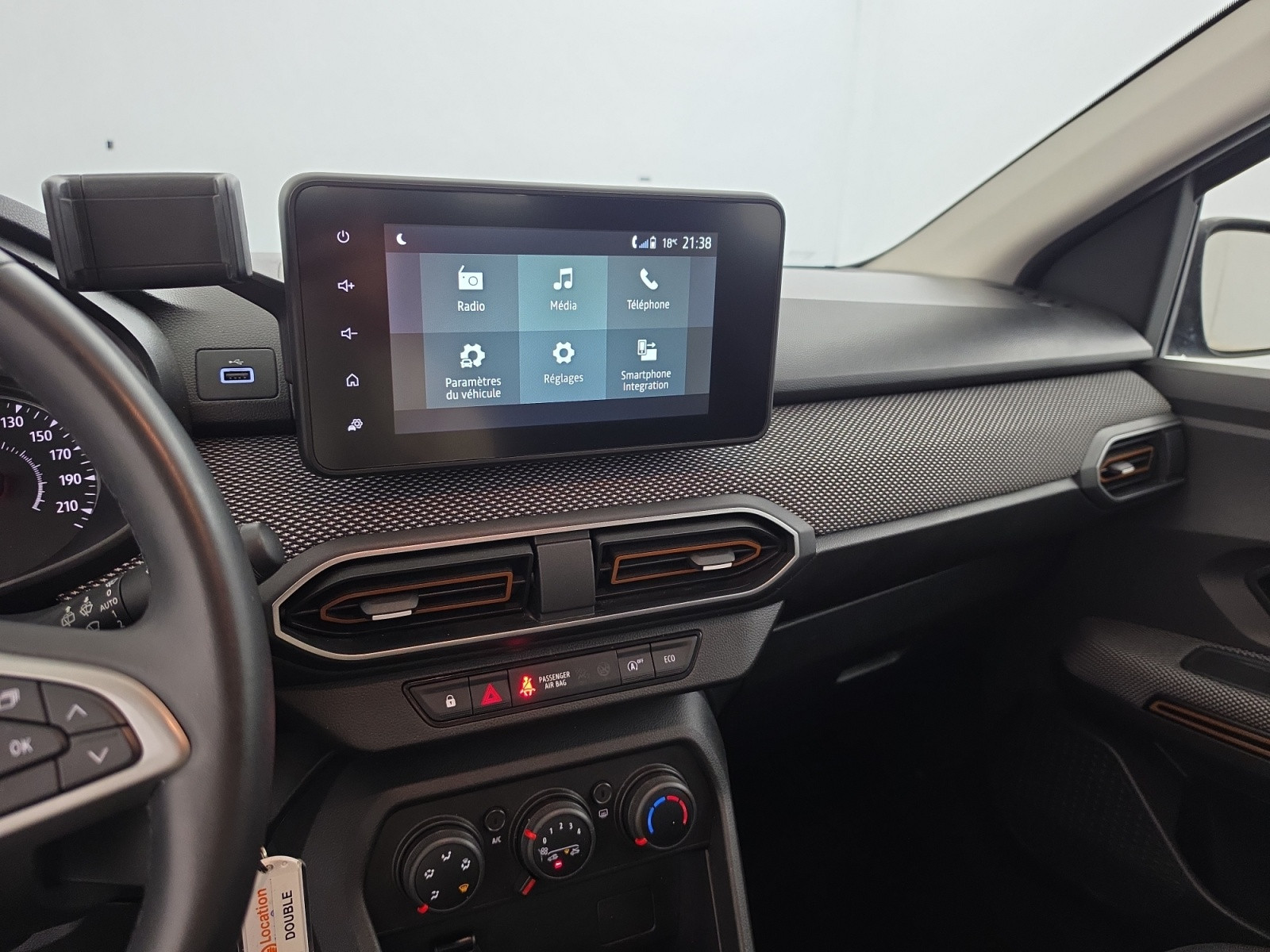 Vente en ligne Dacia Sandero  ECO-G 100 au prix de 14 990 €