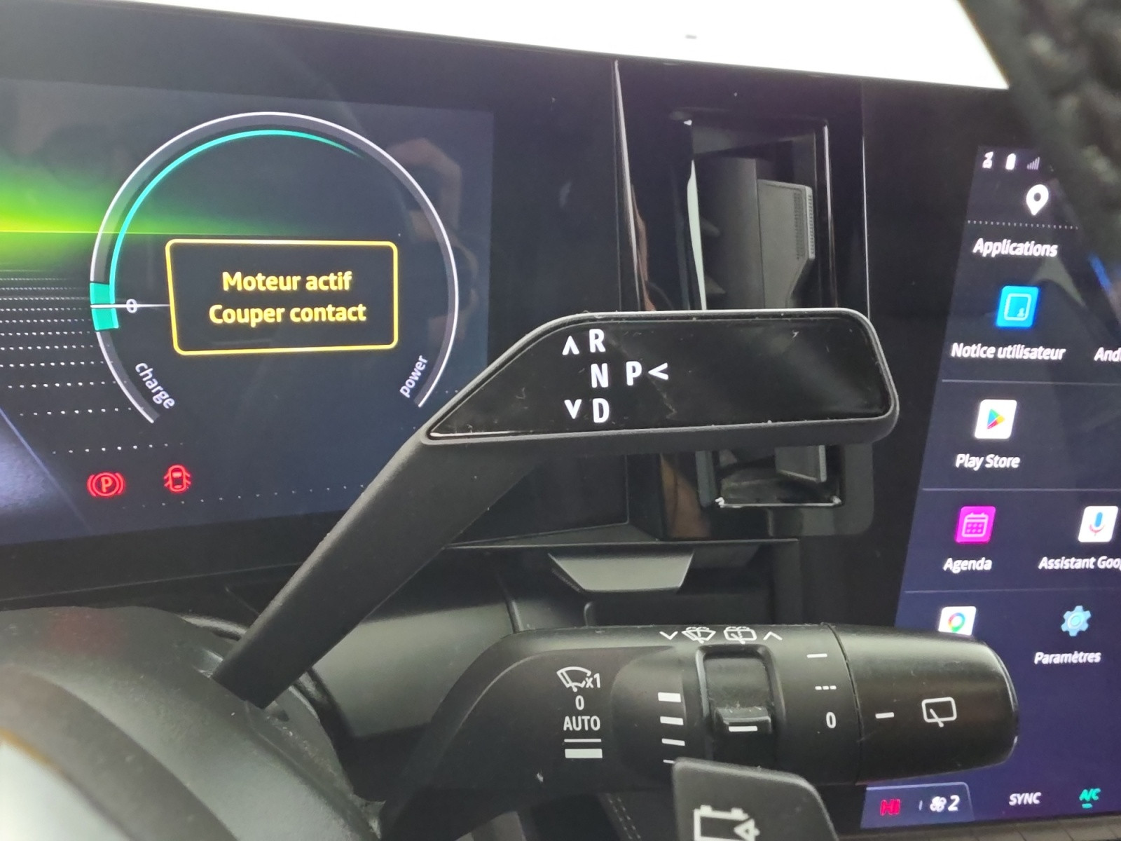 Vente en ligne Renault Megane E-Tech  EV60 220 ch super charge au prix de 25 490 €