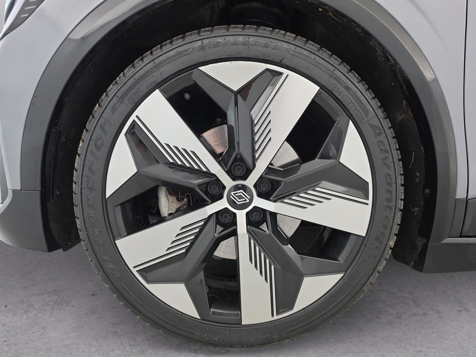 Vente en ligne Renault Megane E-Tech  EV60 220 ch super charge au prix de 25 490 €