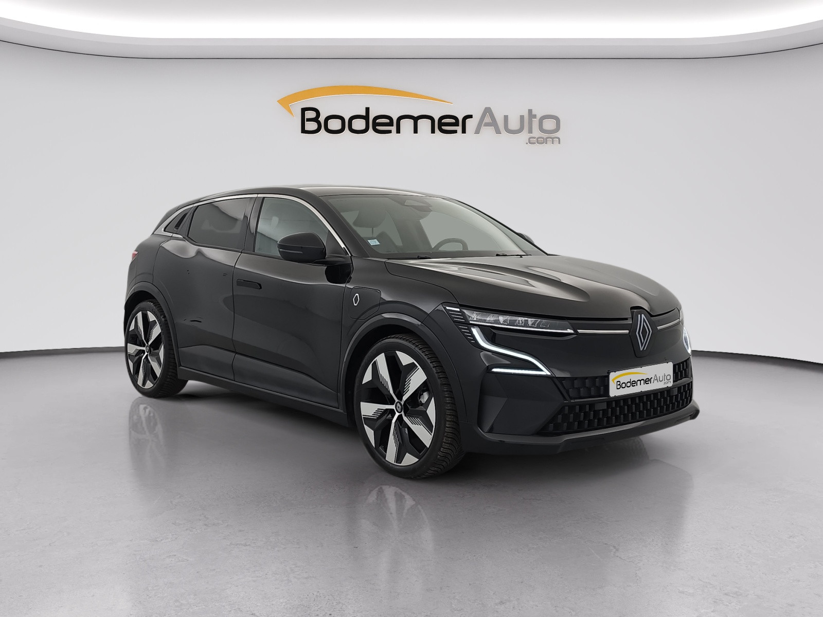 Vente en ligne Renault Megane E-Tech  EV60 220 ch super charge au prix de 22 490 €