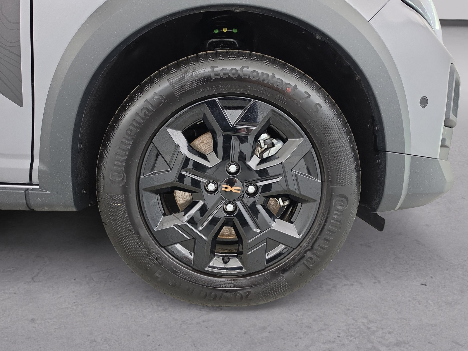 Vente en ligne Dacia Jogger  155 7 pl au prix de 26 990 €