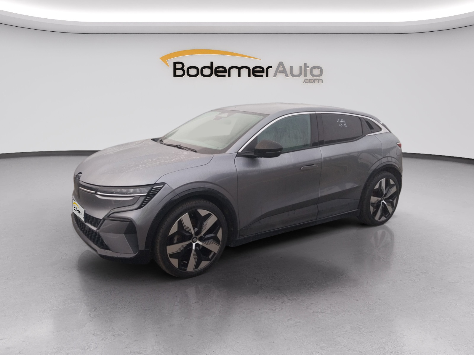 Renault Megane E-Tech  EV60 220 ch super charge occasion de 2023 en vente à Vannes