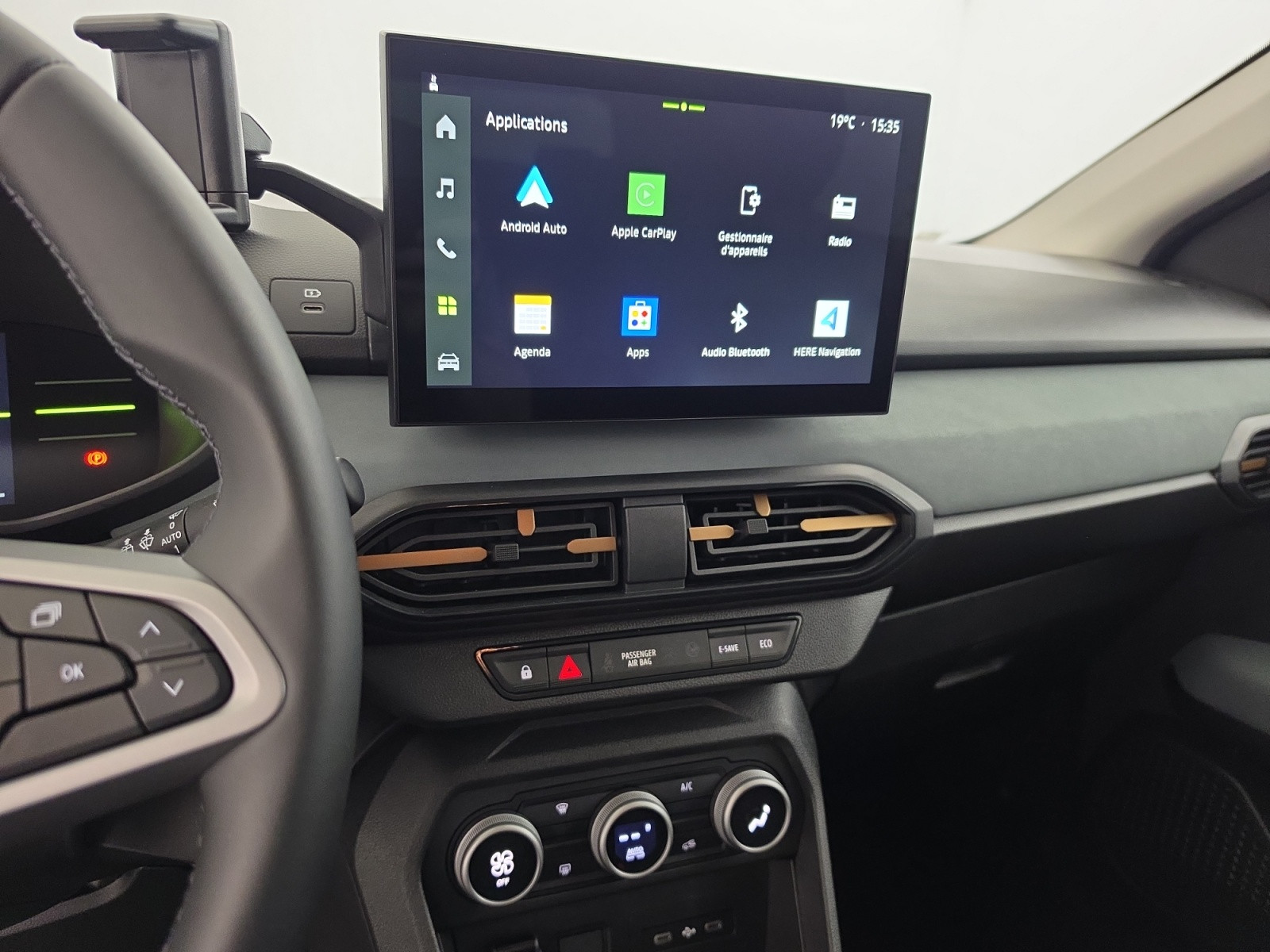 Vente en ligne Dacia Jogger  155 7 pl au prix de 26 990 €