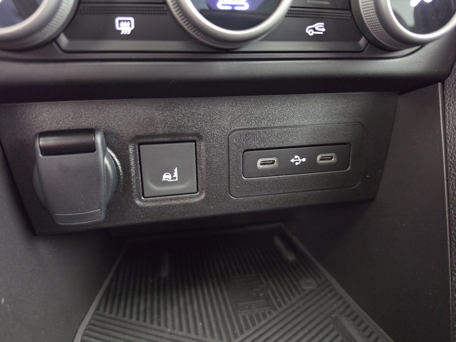 Vente en ligne Dacia Jogger  155 7 pl au prix de 26 990 €