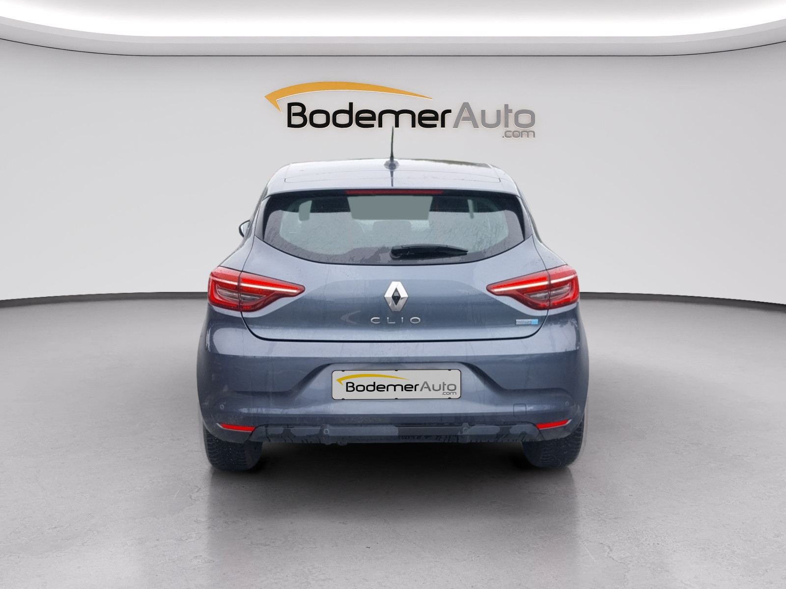Vente en ligne Renault Clio 5 Clio E-Tech 140 - 21 au prix de 12 490 €