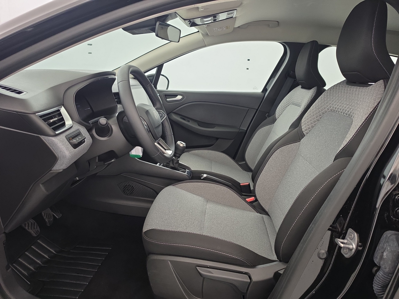 Vente en ligne Renault Clio 5 Clio Blue dCi 100 ch GSR2 au prix de 16 990 €