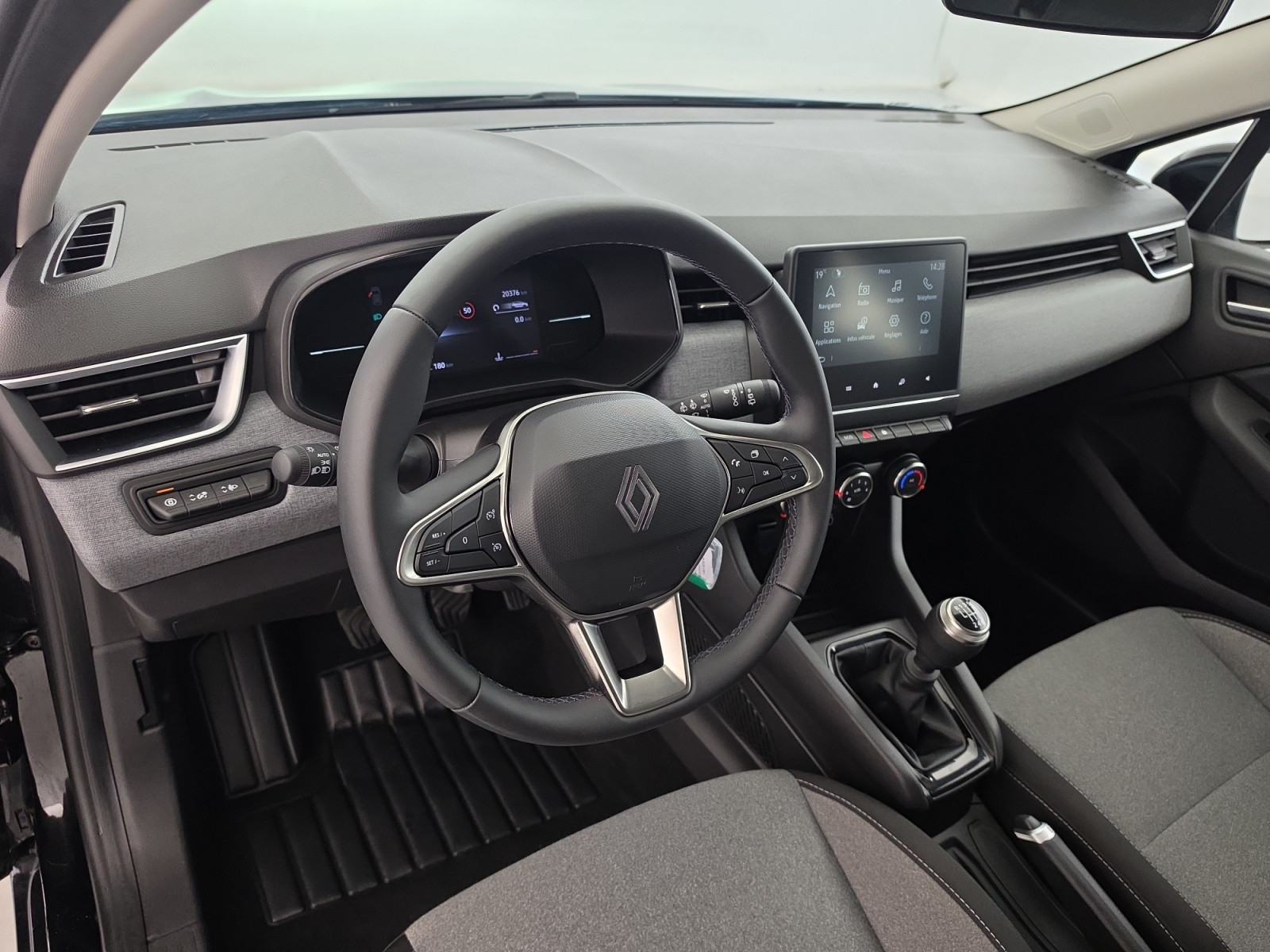 Vente en ligne Renault Clio 5 Clio Blue dCi 100 ch GSR2 au prix de 16 990 €