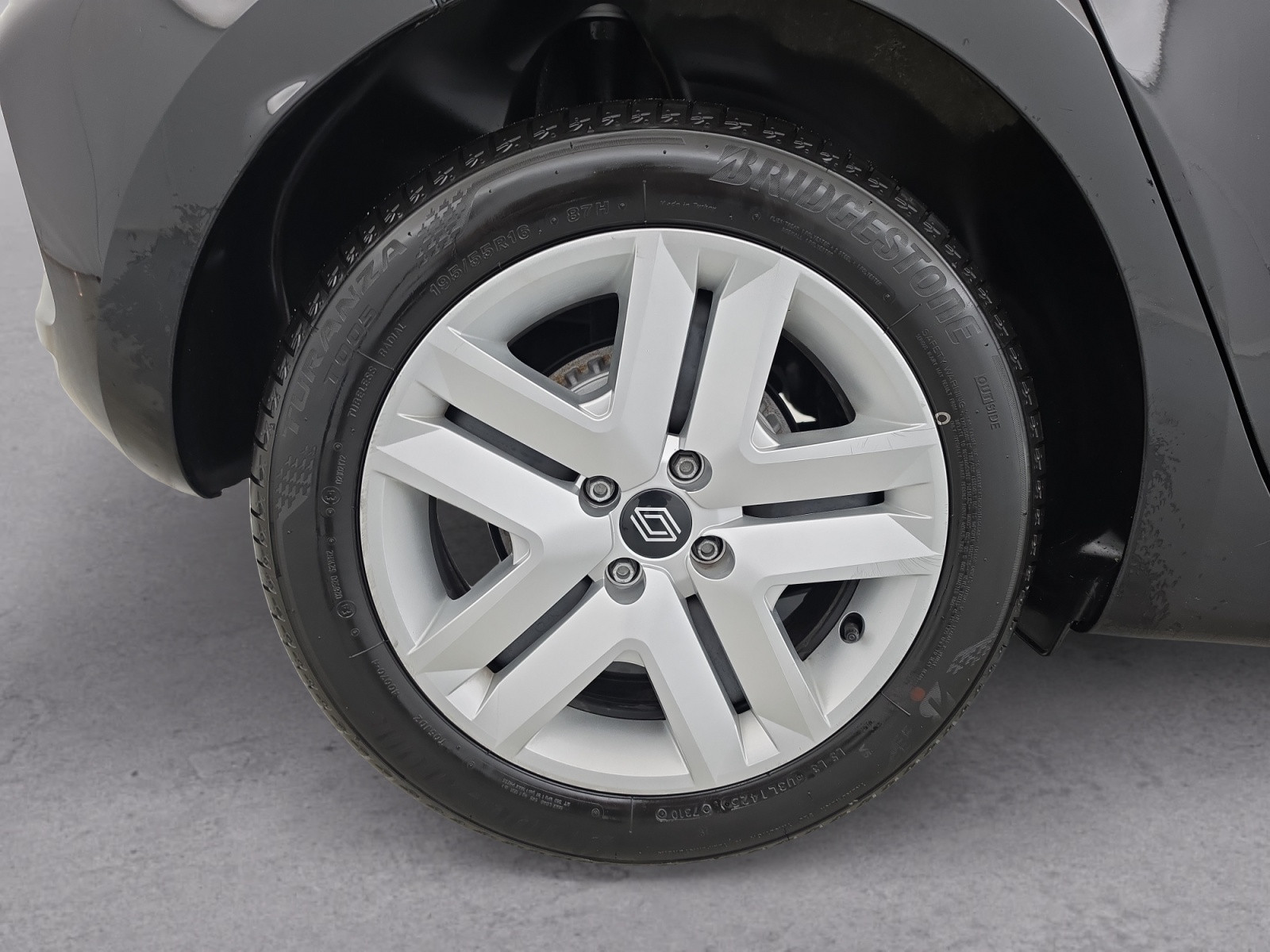 Vente en ligne Renault Clio 5 Clio Blue dCi 100 ch GSR2 au prix de 16 990 €