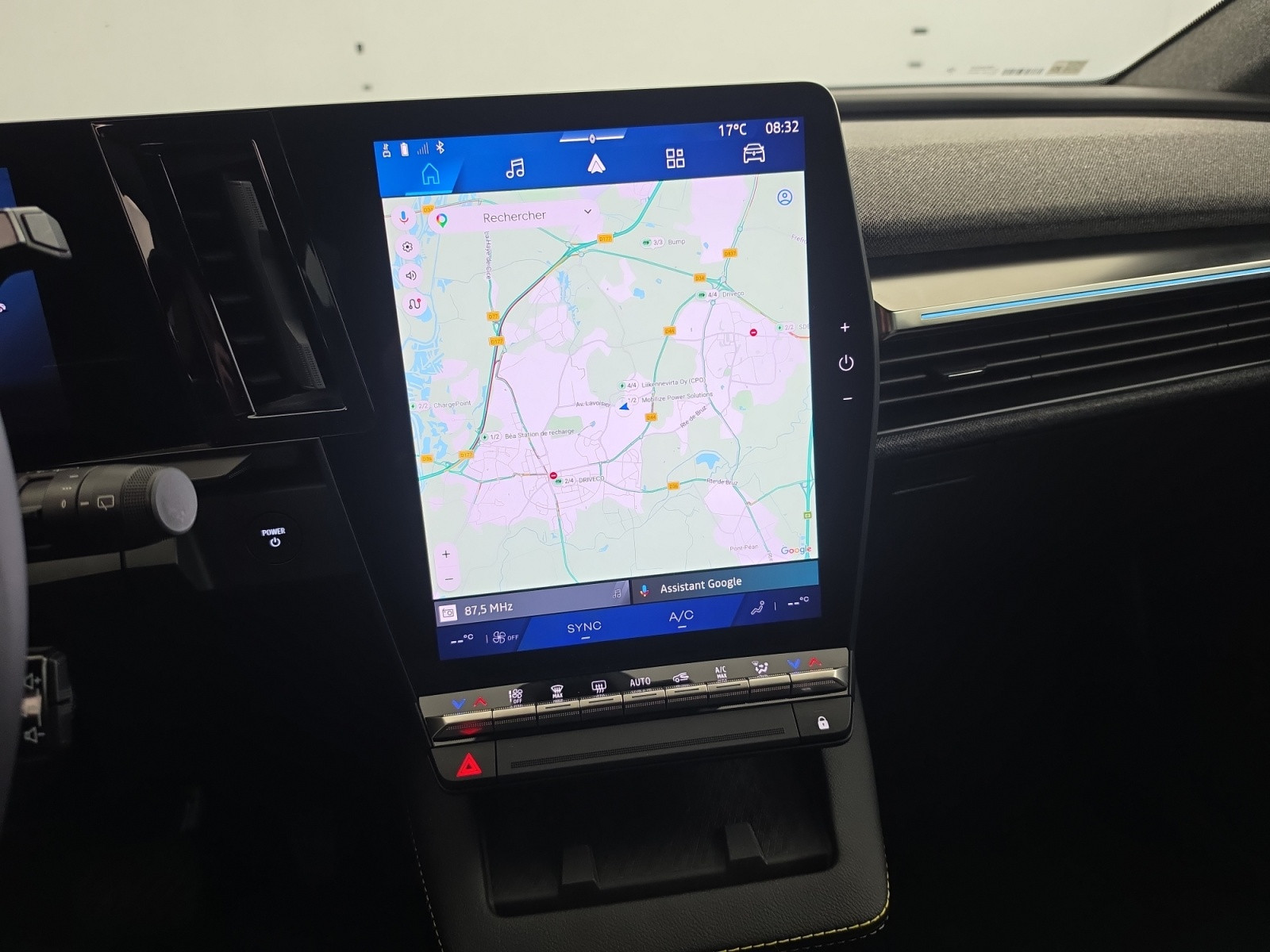 Vente en ligne Renault Scenic E-Tech Scenic E-Tech électrique 220 ch grande autonomie au prix de 37 490 €