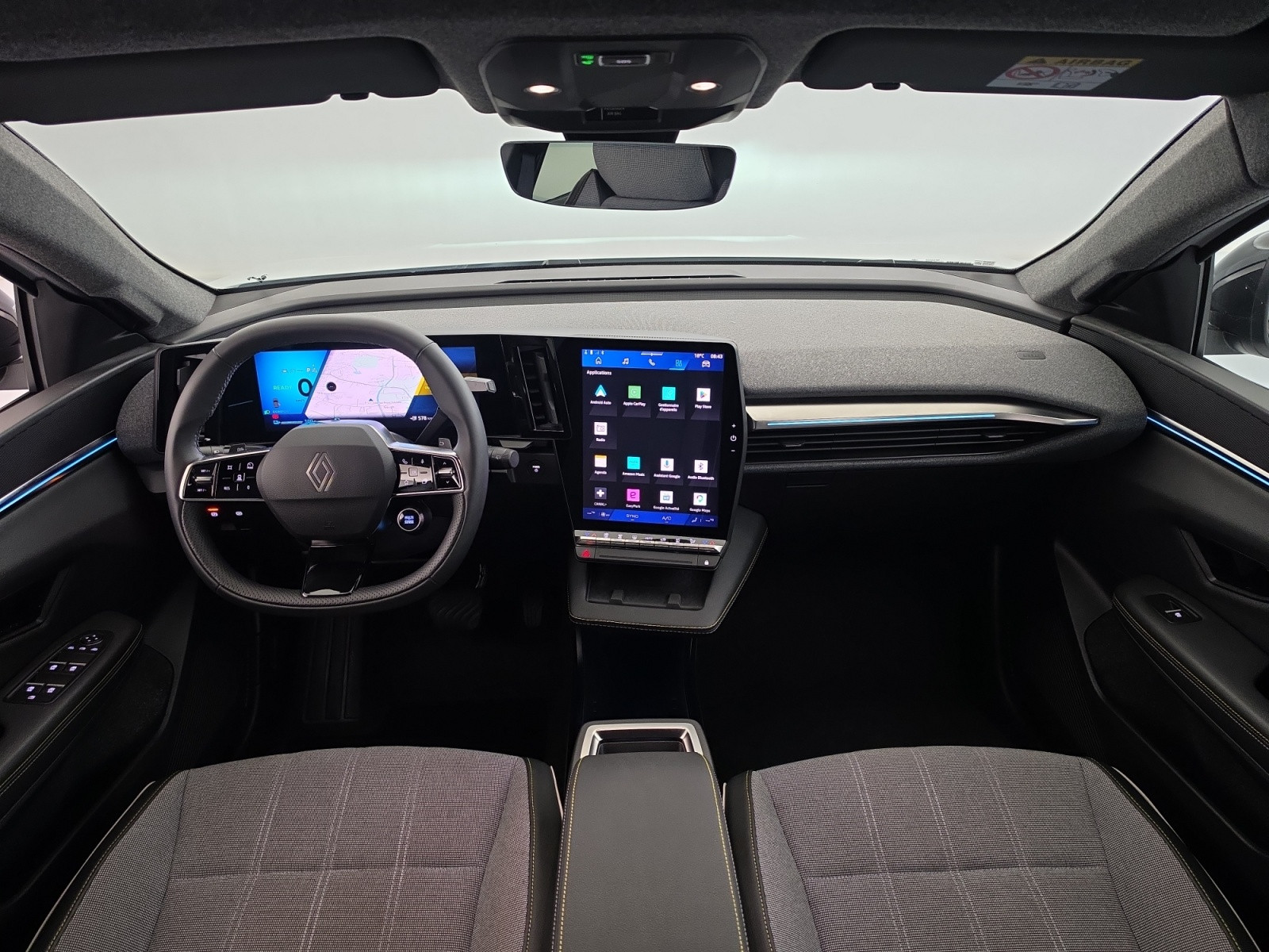 Vente en ligne Renault Scenic E-Tech Scenic E-Tech électrique 220 ch grande autonomie au prix de 37 490 €