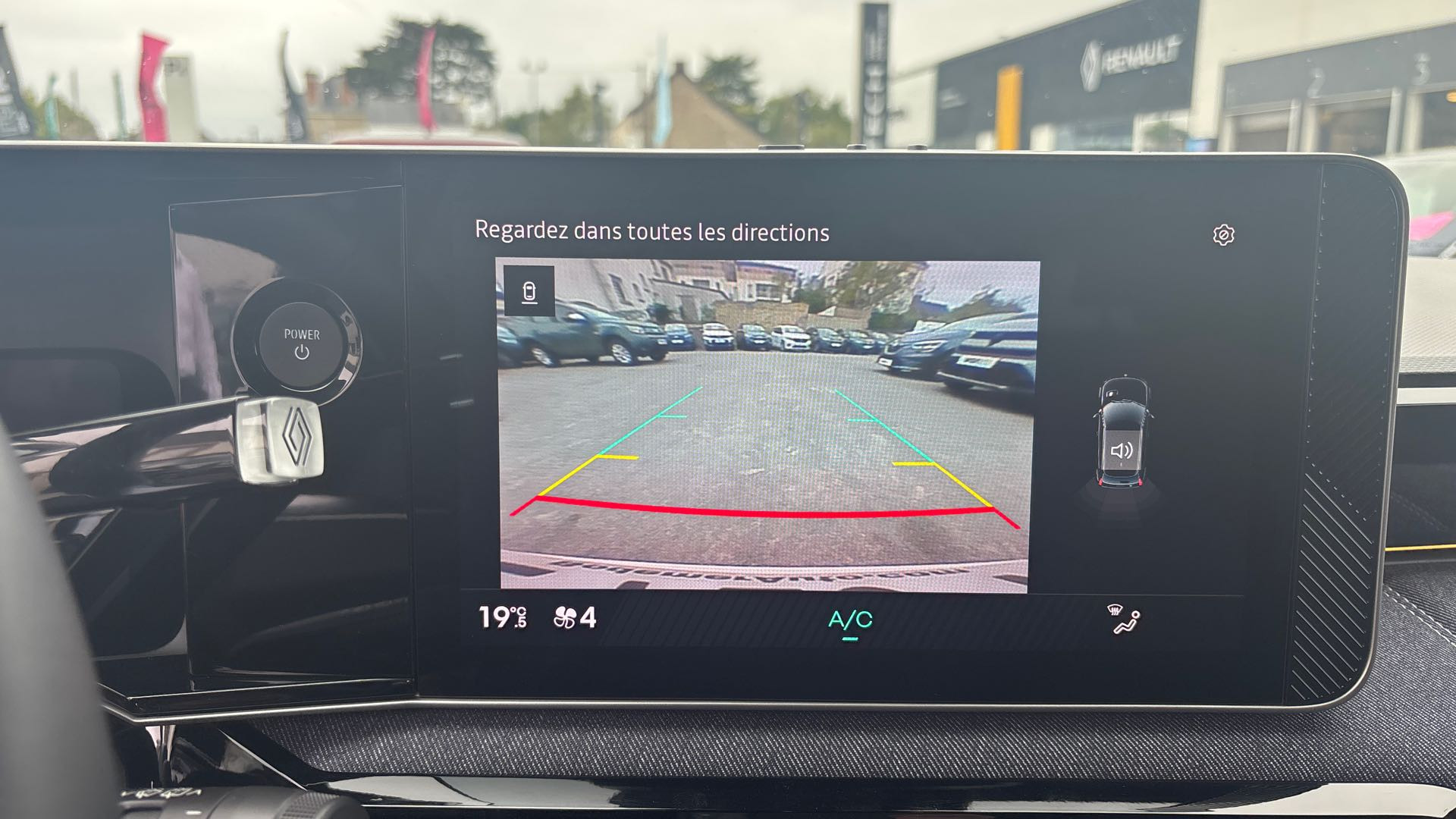 Vente en ligne Renault R5 E-Tech  120 ch autonomie urbaine au prix de 25 490 €