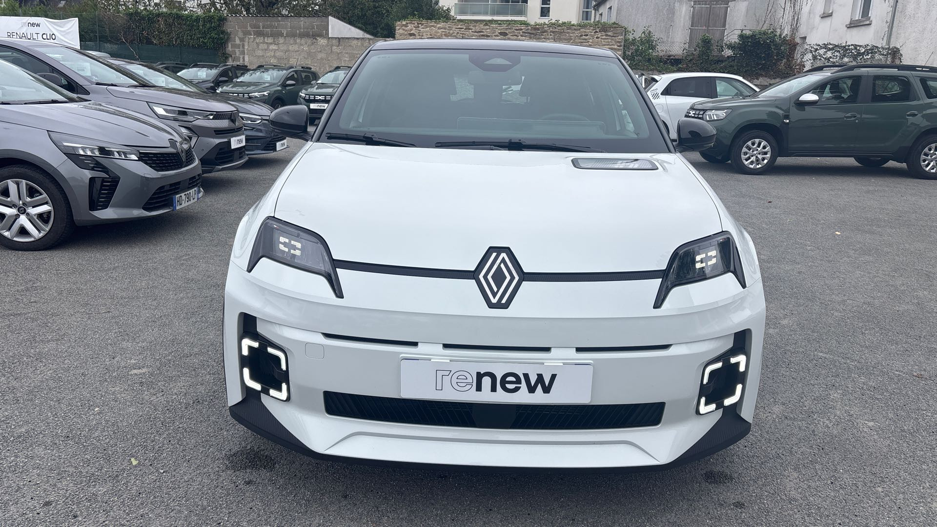 Vente en ligne Renault R5 E-Tech  120 ch autonomie urbaine au prix de 25 490 €