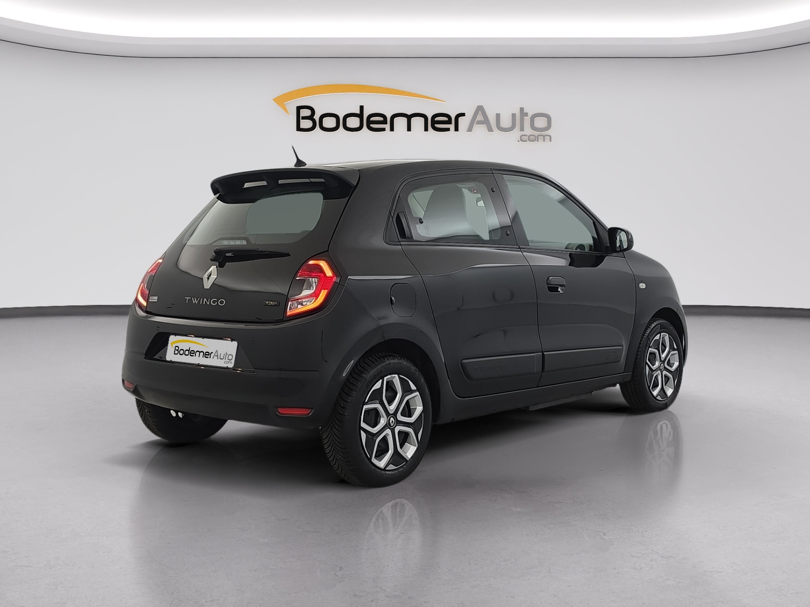 Vente en ligne Renault Twingo Electrique Twingo III E-Tech au prix de 13 490 €