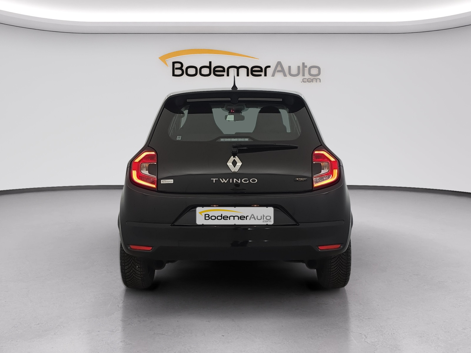 Vente en ligne Renault Twingo Electrique Twingo III E-Tech au prix de 13 490 €