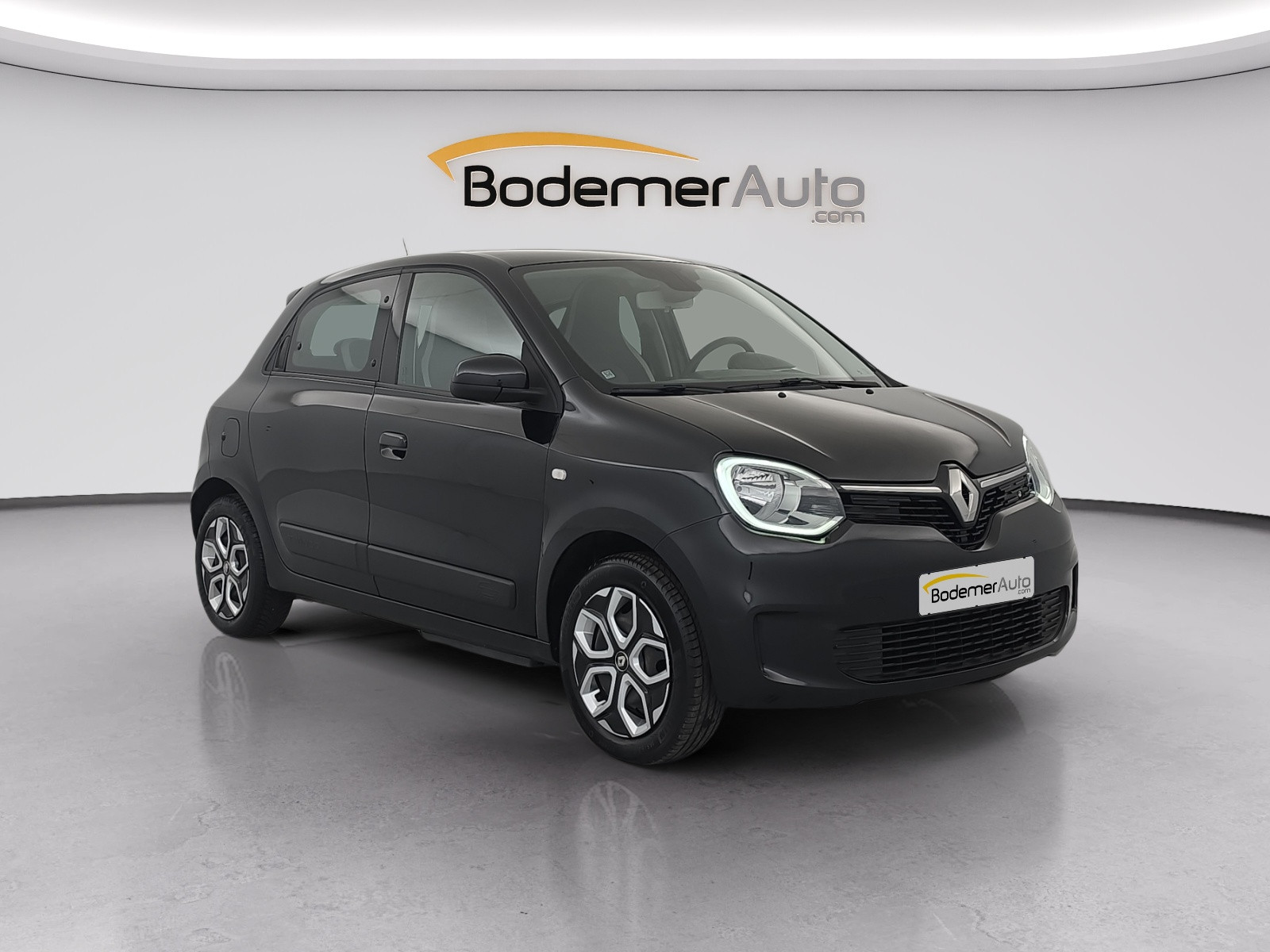 Vente en ligne Renault Twingo Electrique Twingo III E-Tech au prix de 13 490 €