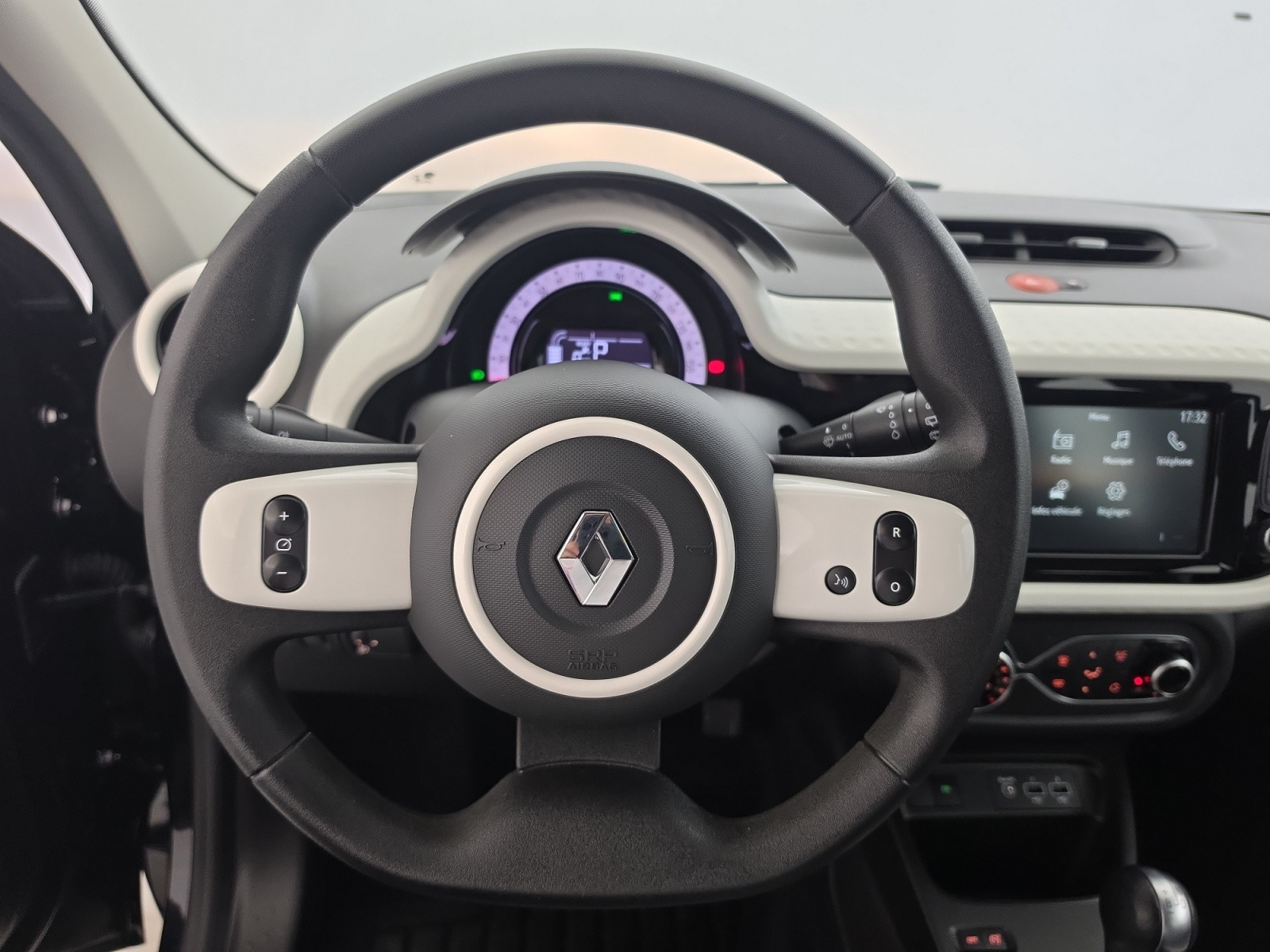 Vente en ligne Renault Twingo Electrique Twingo III E-Tech au prix de 13 490 €