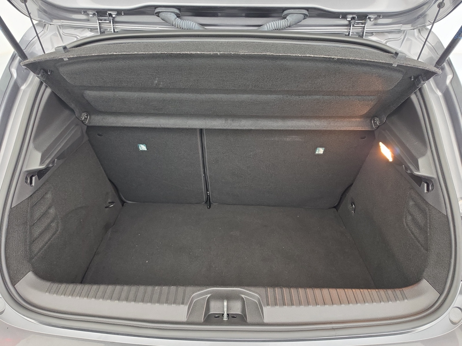 Vente en ligne Renault Clio 5 Clio E-Tech full hybrid 145 au prix de 16 790 €