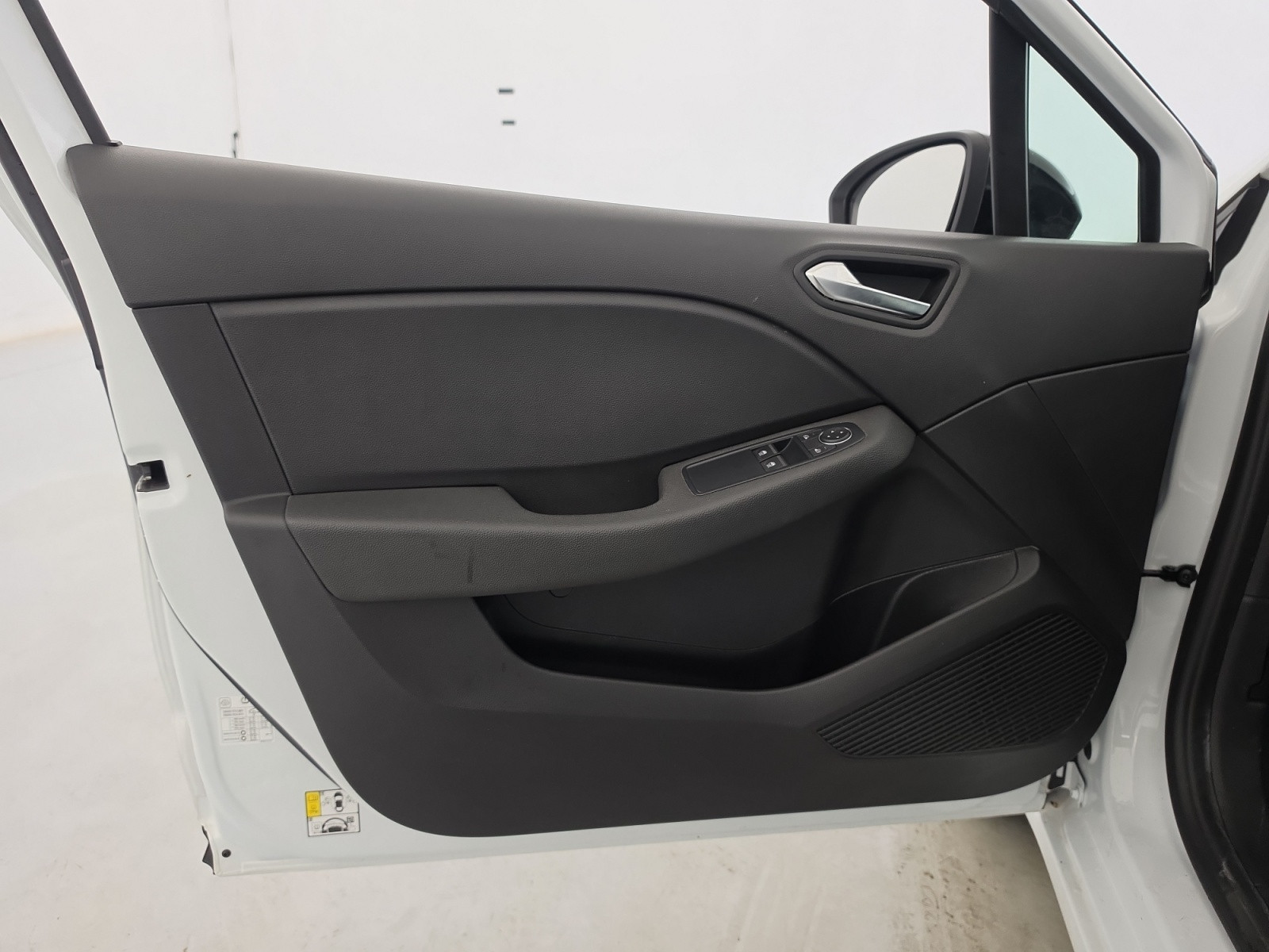 Vente en ligne Renault Clio 5 Clio TCe 90 au prix de 14 290 €