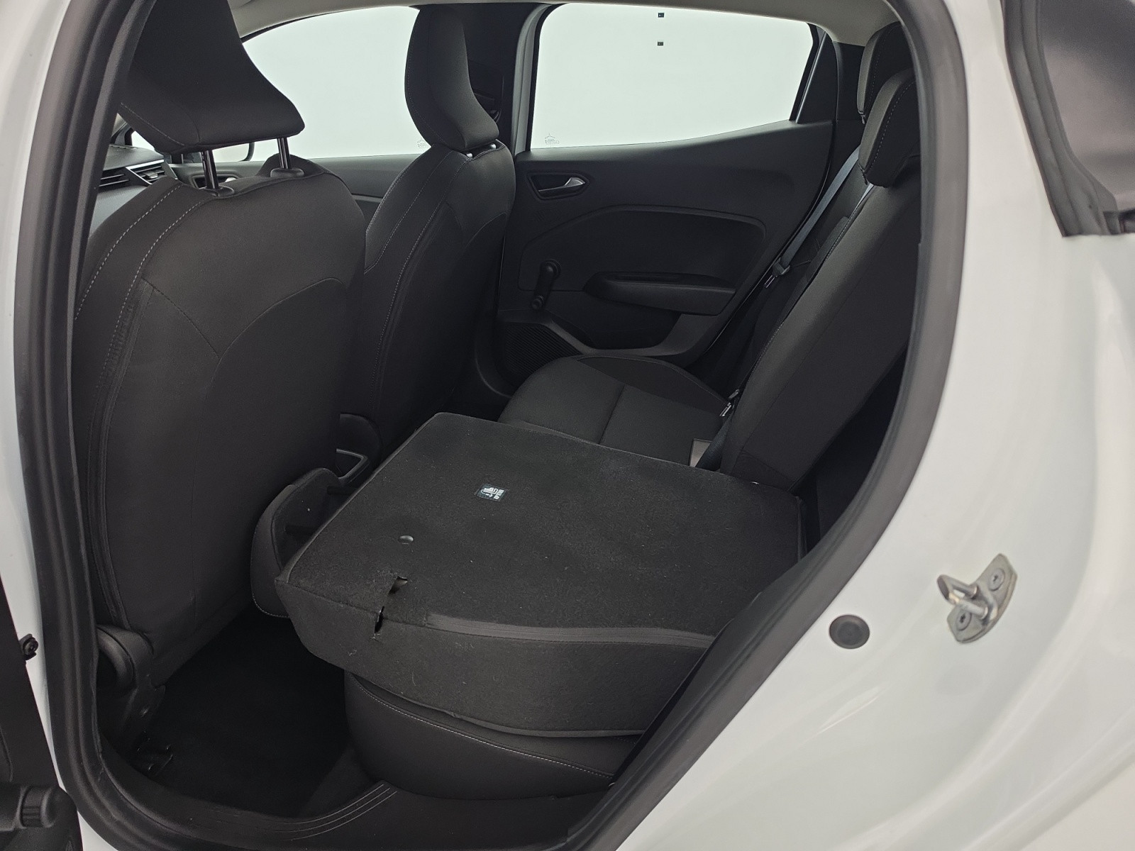 Vente en ligne Renault Clio 5 Clio TCe 90 au prix de 14 290 €